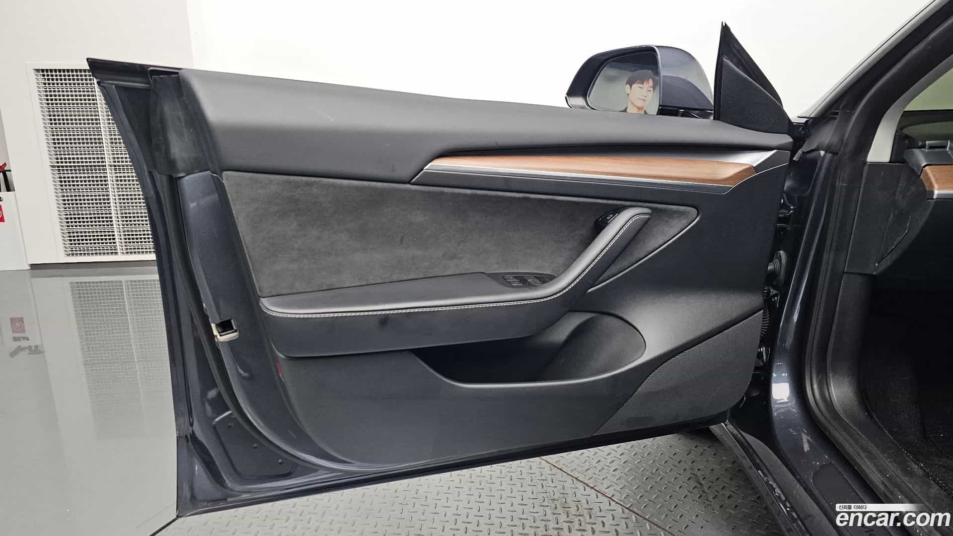 Model 3 Tesla 2022.7-INNER-034