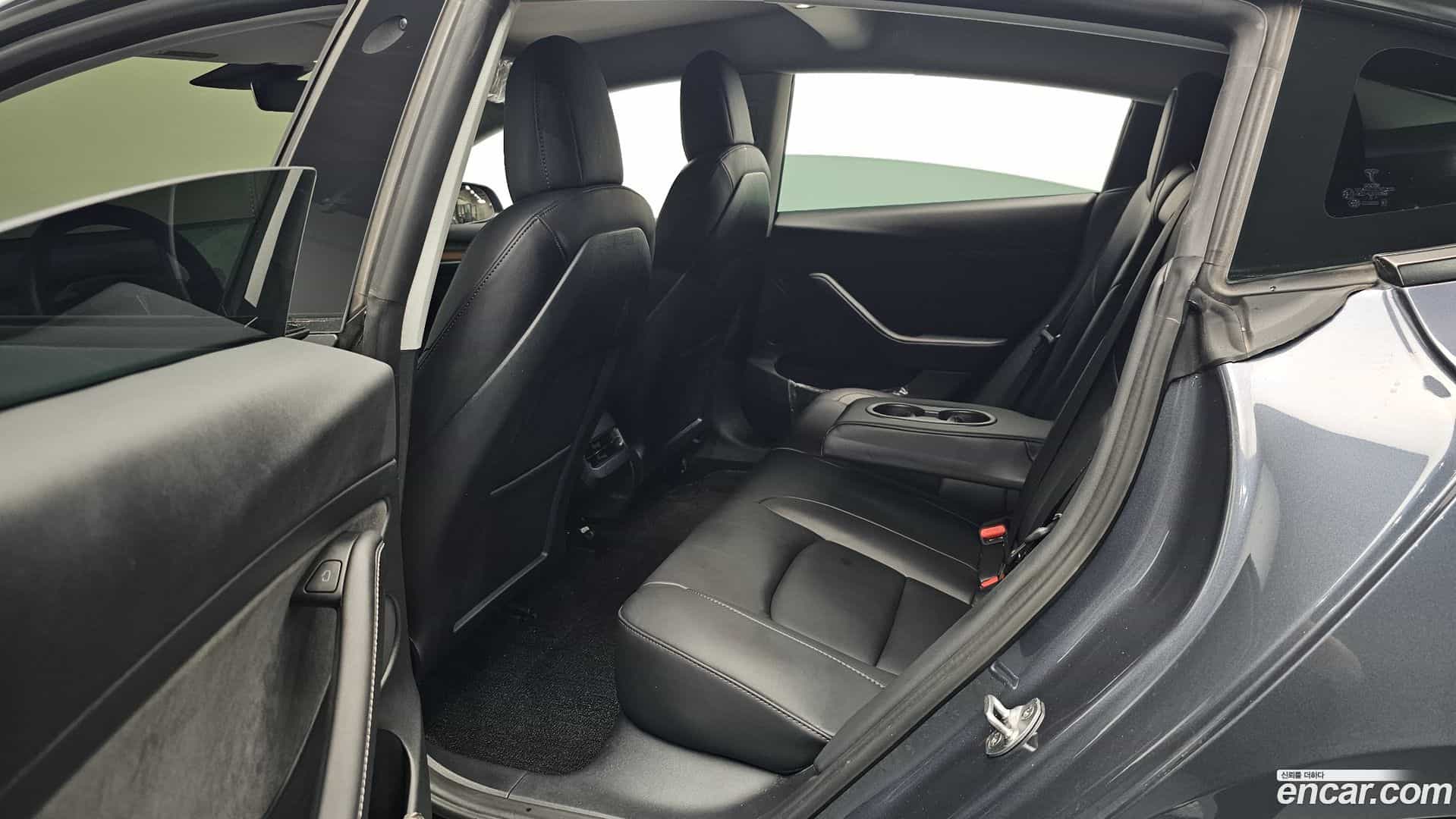 Model 3 Tesla 2022.7-INNER-036