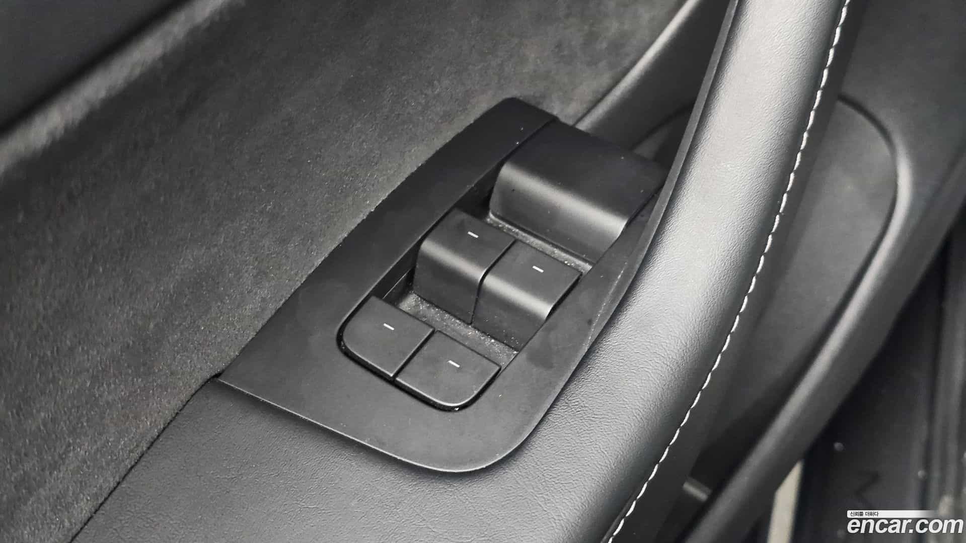 Model 3 Tesla 2022.7-OPTION-043