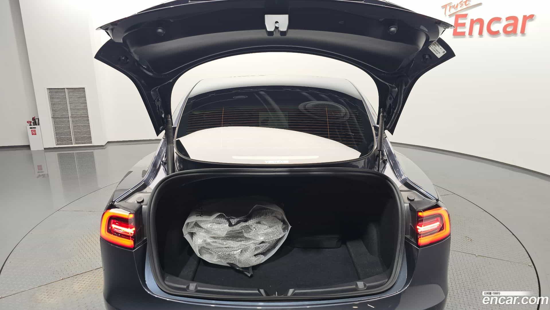 Model 3 Tesla 2022.7-OPTION-046