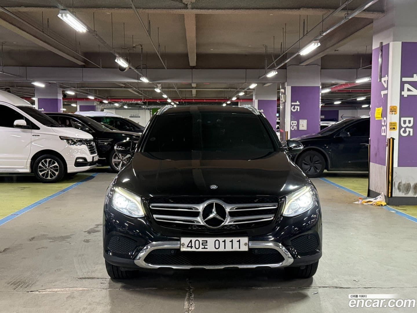 Main__Slider__Photo:GLC-Class Mercedes-Benz 2016.4-0