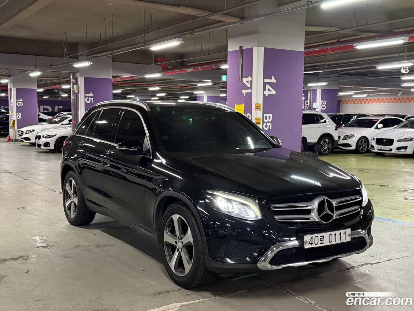 GLC-Class Mercedes-Benz 2016.4-OUTER-003