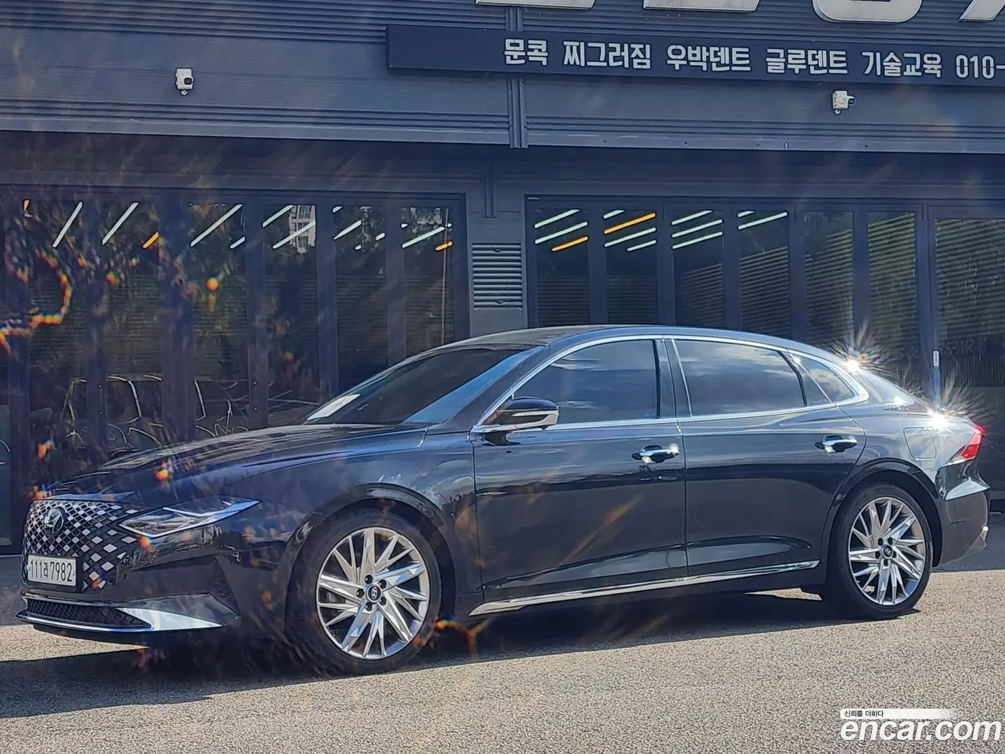 Main__Slider__Photo:Grandeur Hyundai 2021.0-0