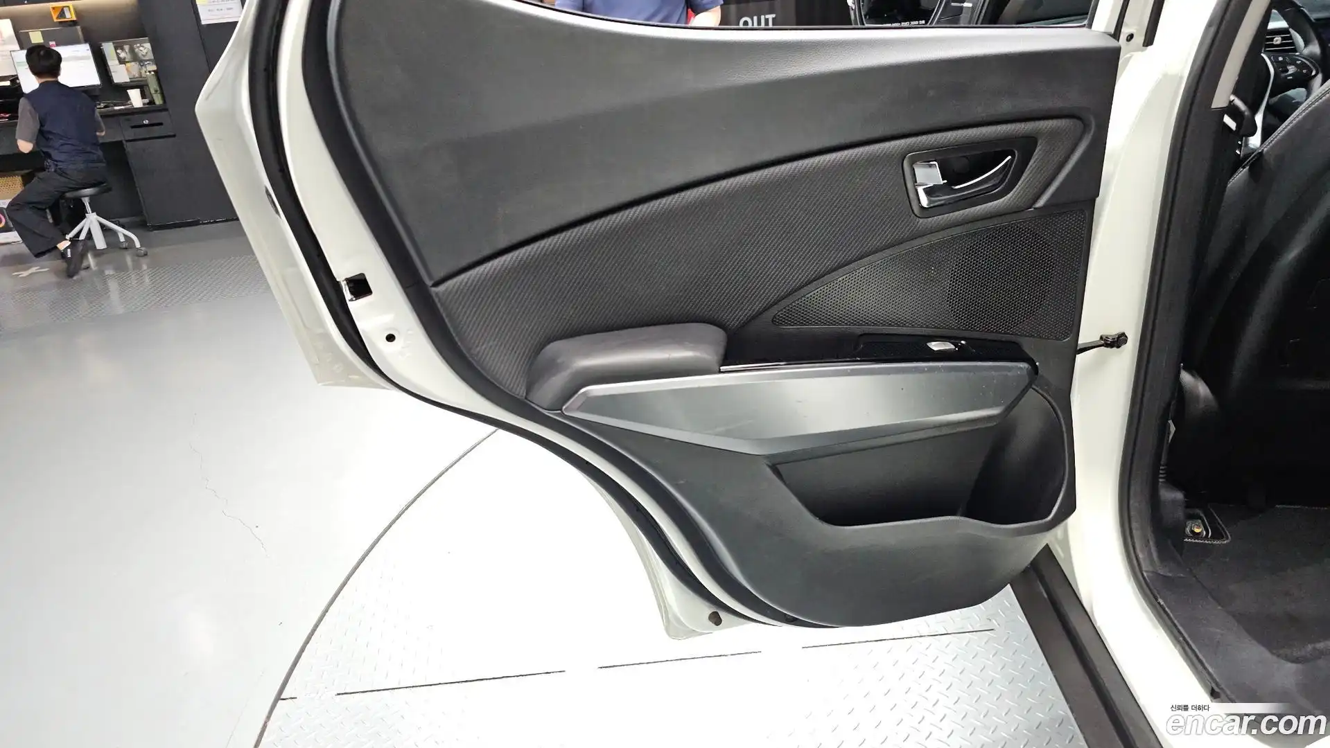 TIBOLI KG Mobility 2018.4-INNER-035