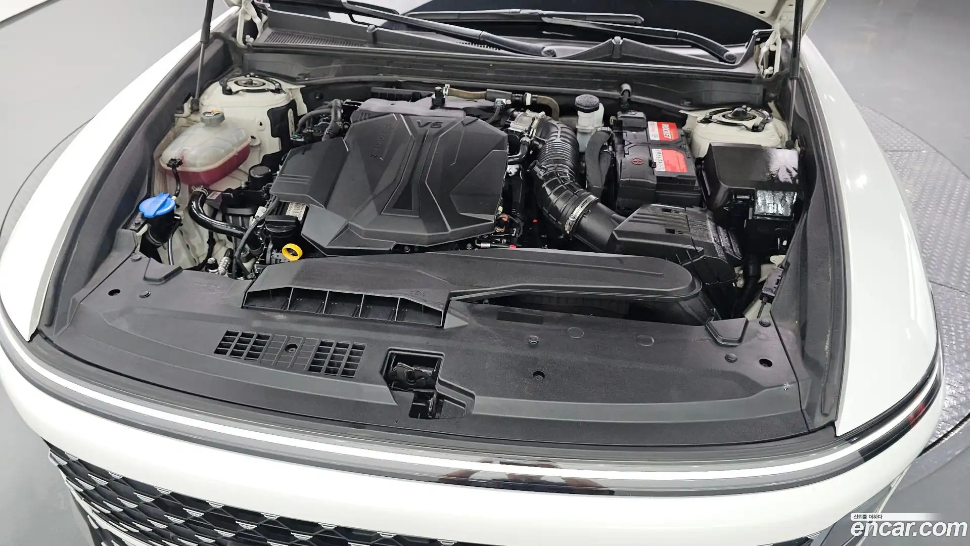 Grandeur Hyundai 2023.4-OUTER-006