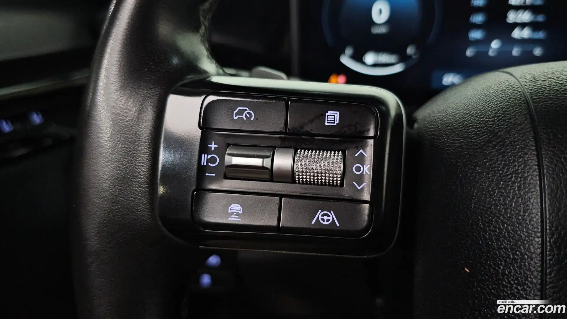 Grandeur Hyundai 2023.4-OPTION-022