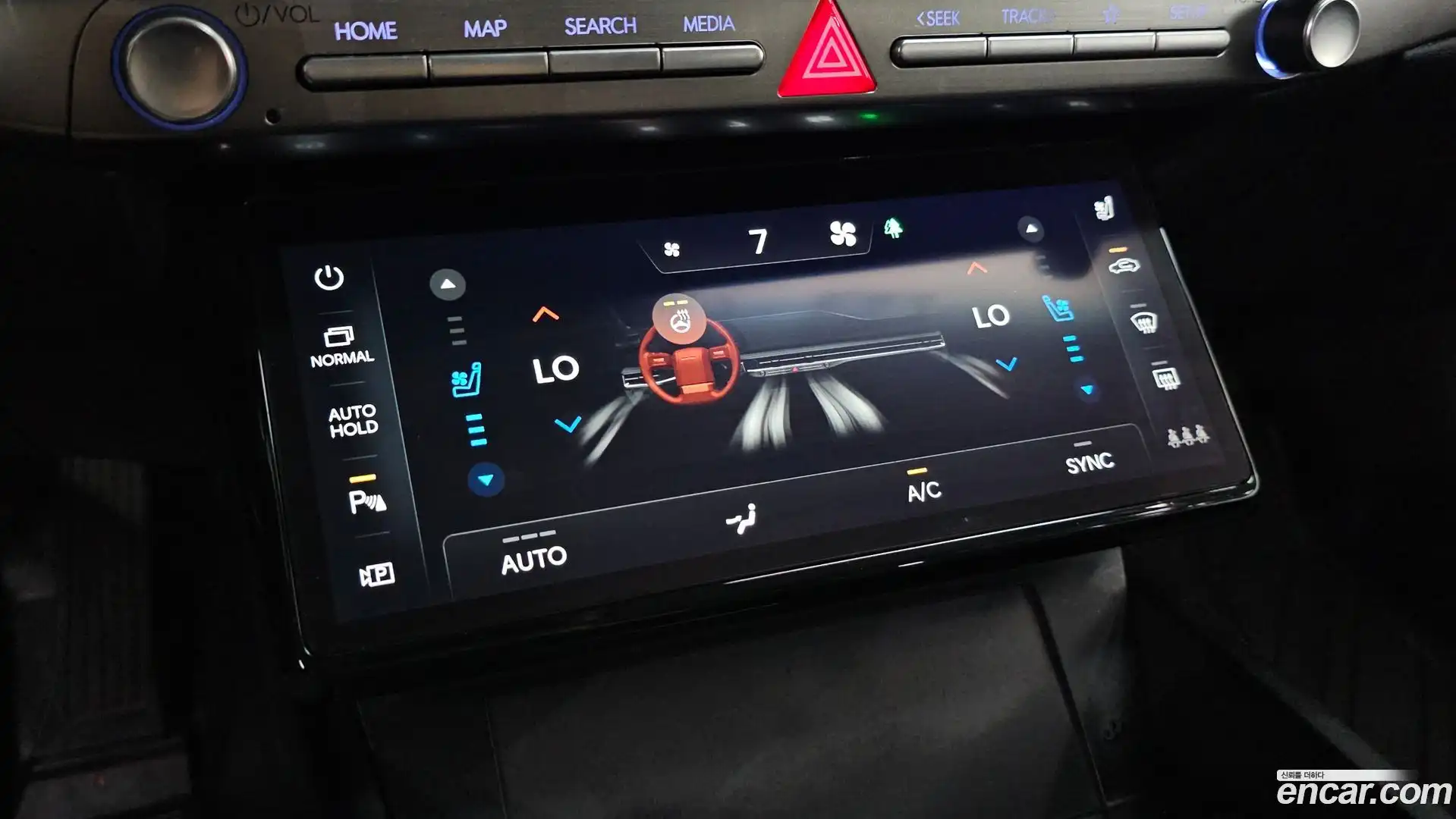 Grandeur Hyundai 2023.4-OPTION-023