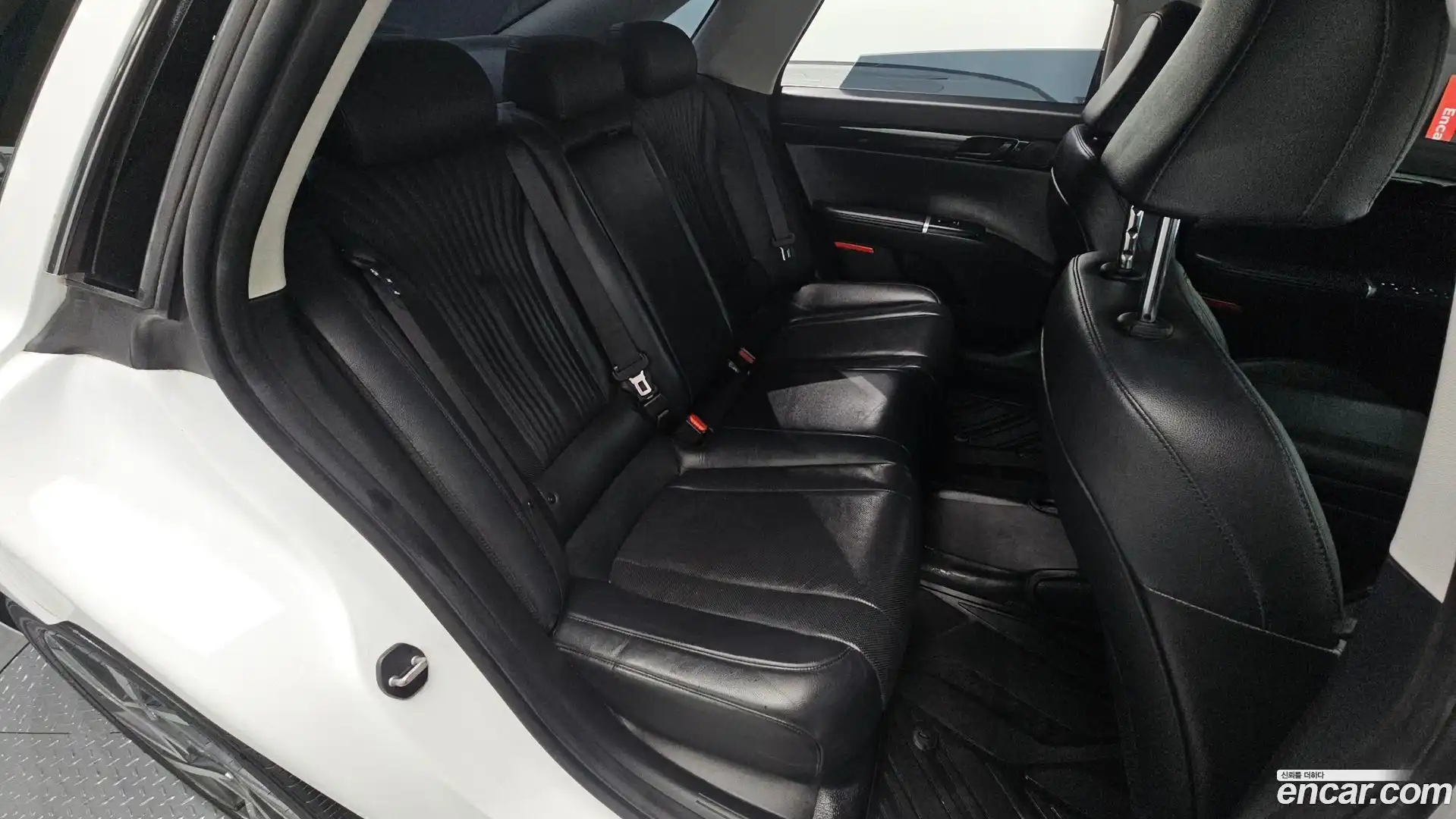 Grandeur Hyundai 2023.4-INNER-036