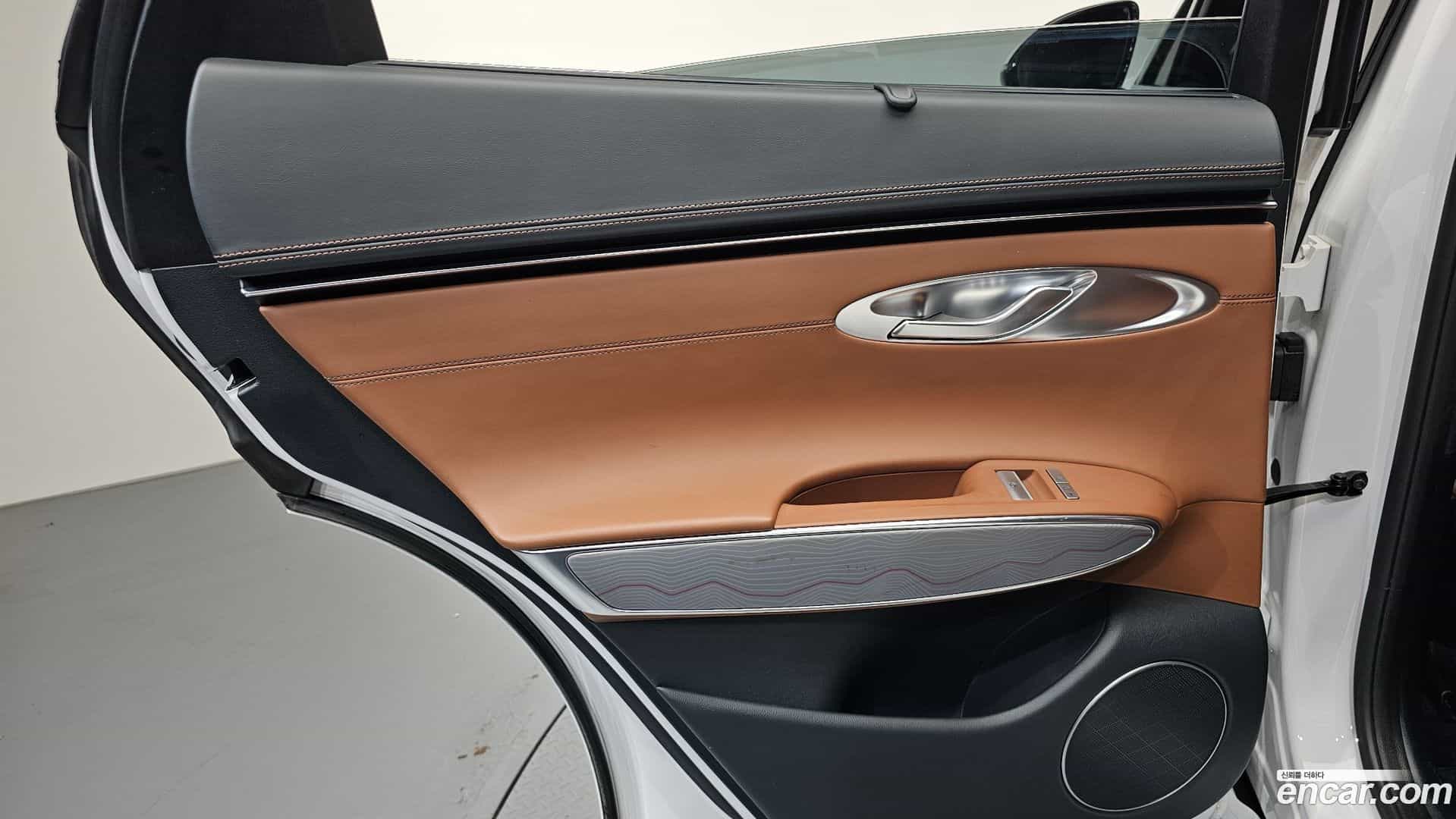 GV70 Genesis 2022.6-INNER-035