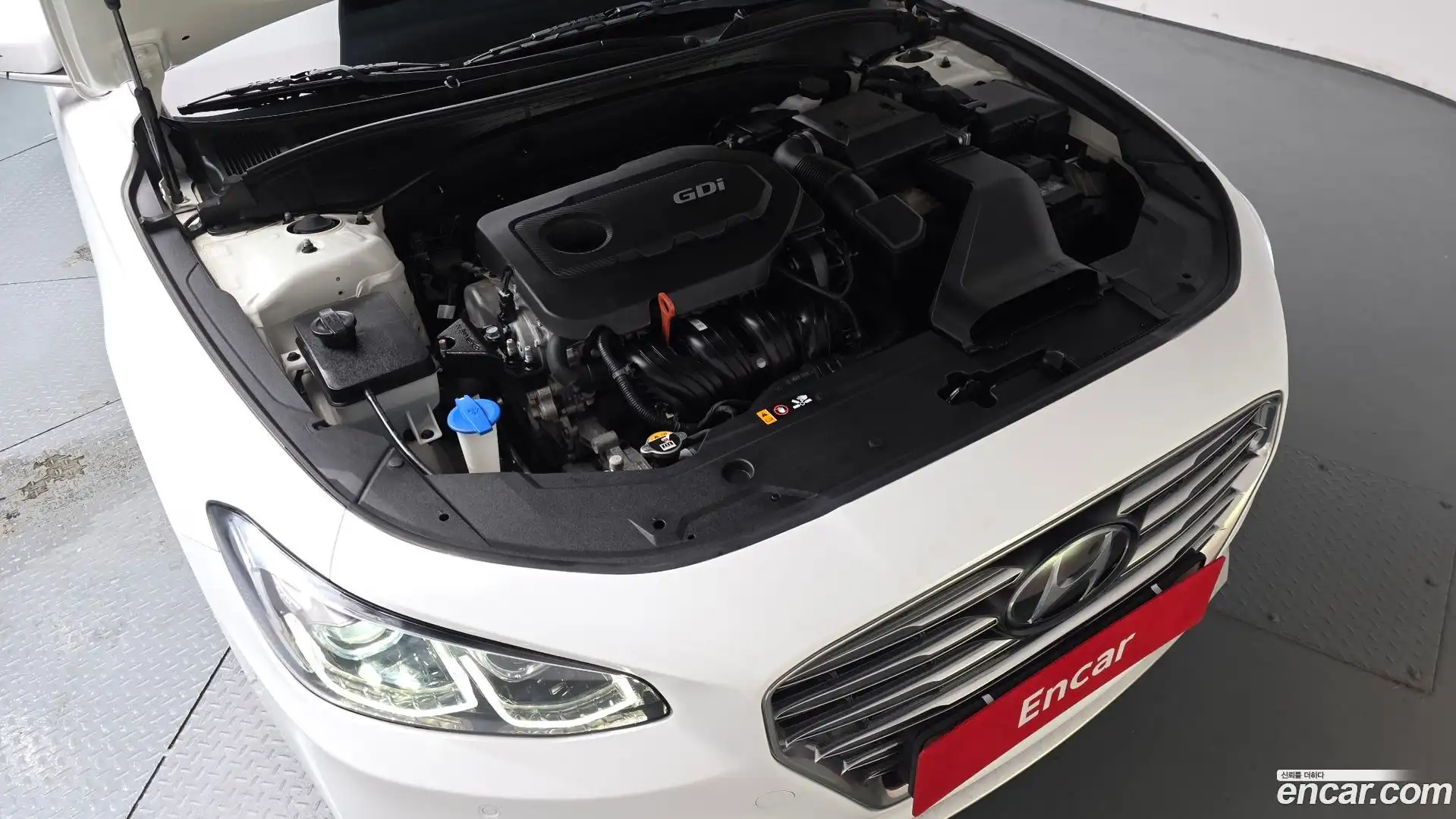Grandeur Hyundai 2019.4-OUTER-006