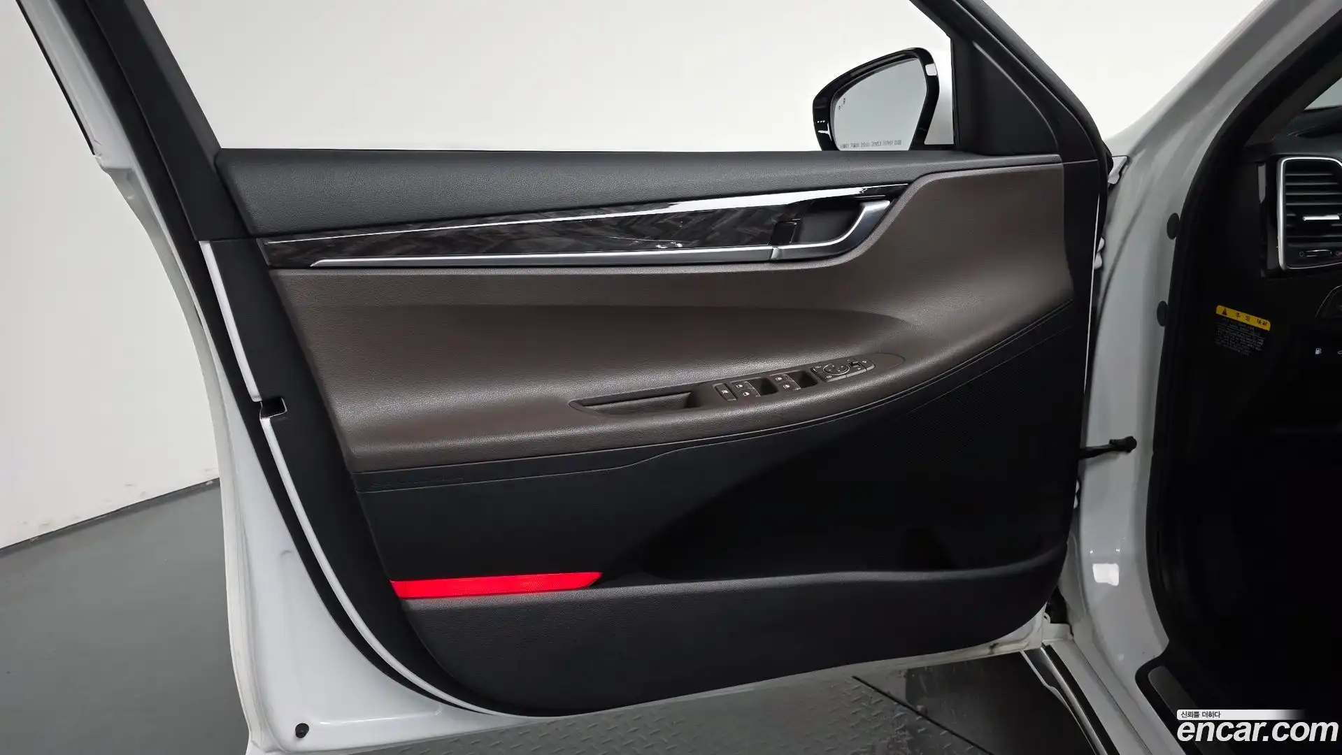 Grandeur Hyundai 2019.4-INNER-034