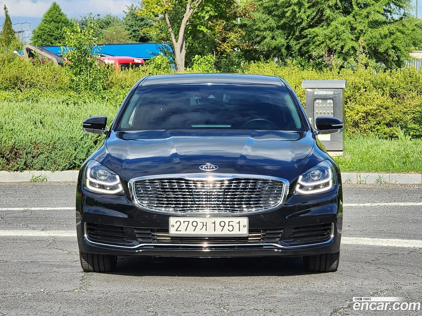 Main__Slider__Photo:K9 Kia 2020.1-0