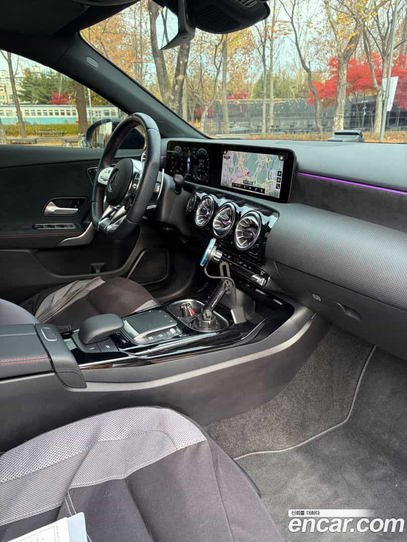 A-Class Mercedes-Benz 2023.4-OPTION-015