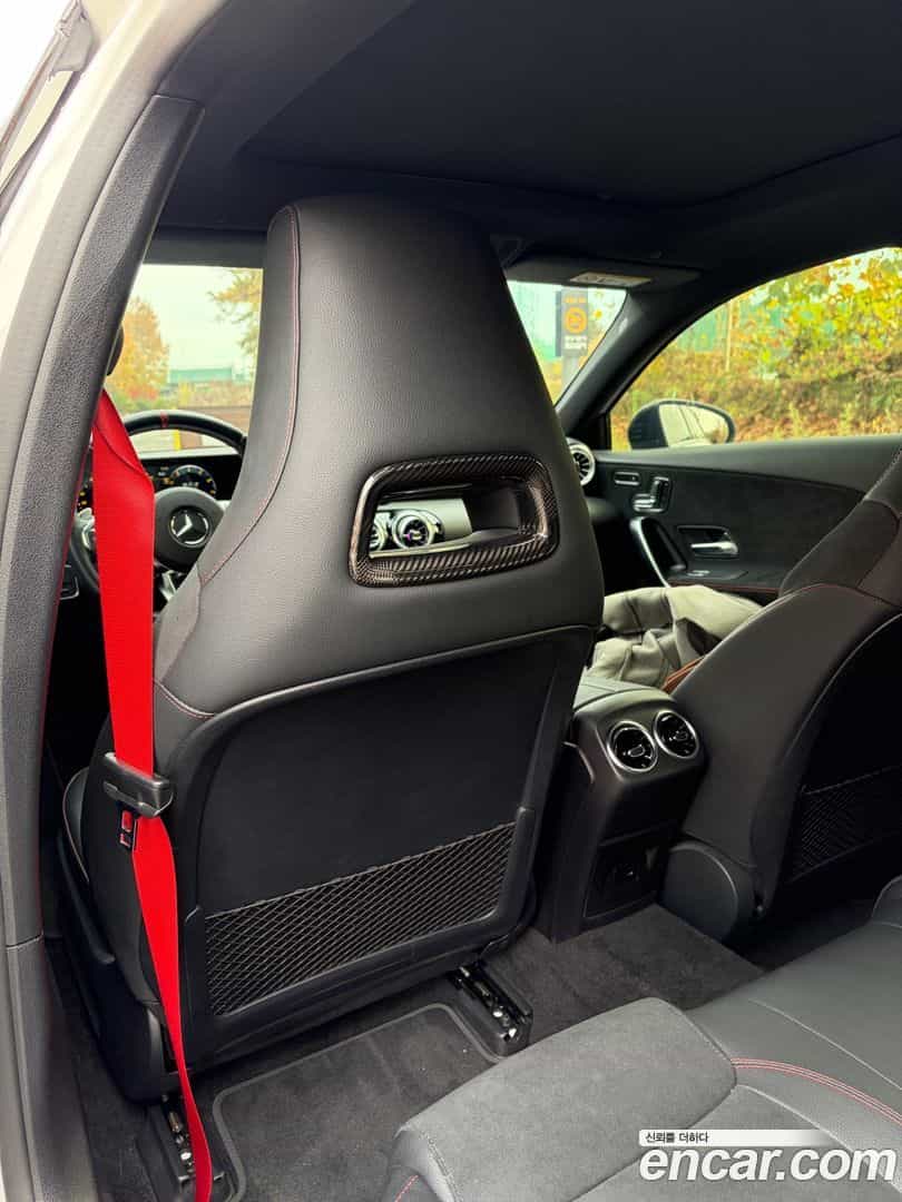 A-Class Mercedes-Benz 2023.4-OPTION-016