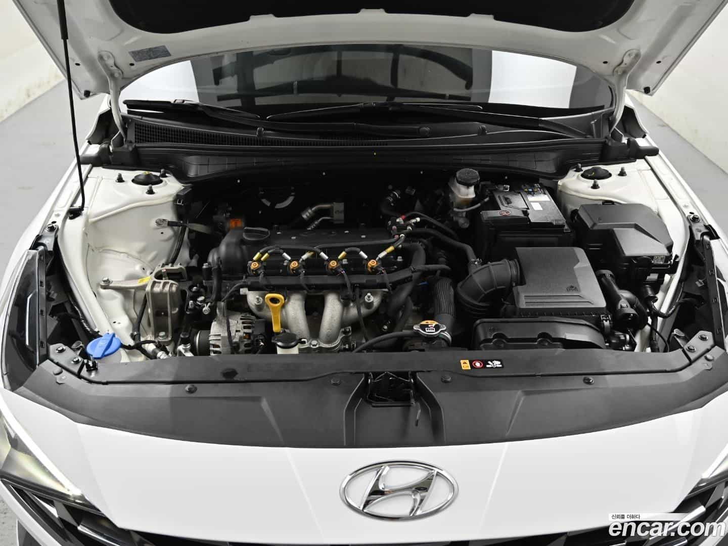 AVANTE Hyundai 2021.10-OUTER-006