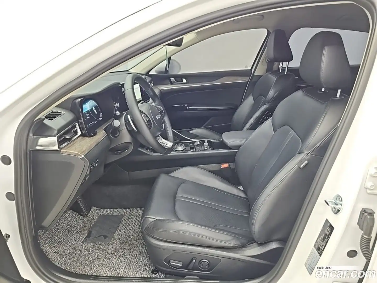 K5 Kia 2023.2-INNER-007