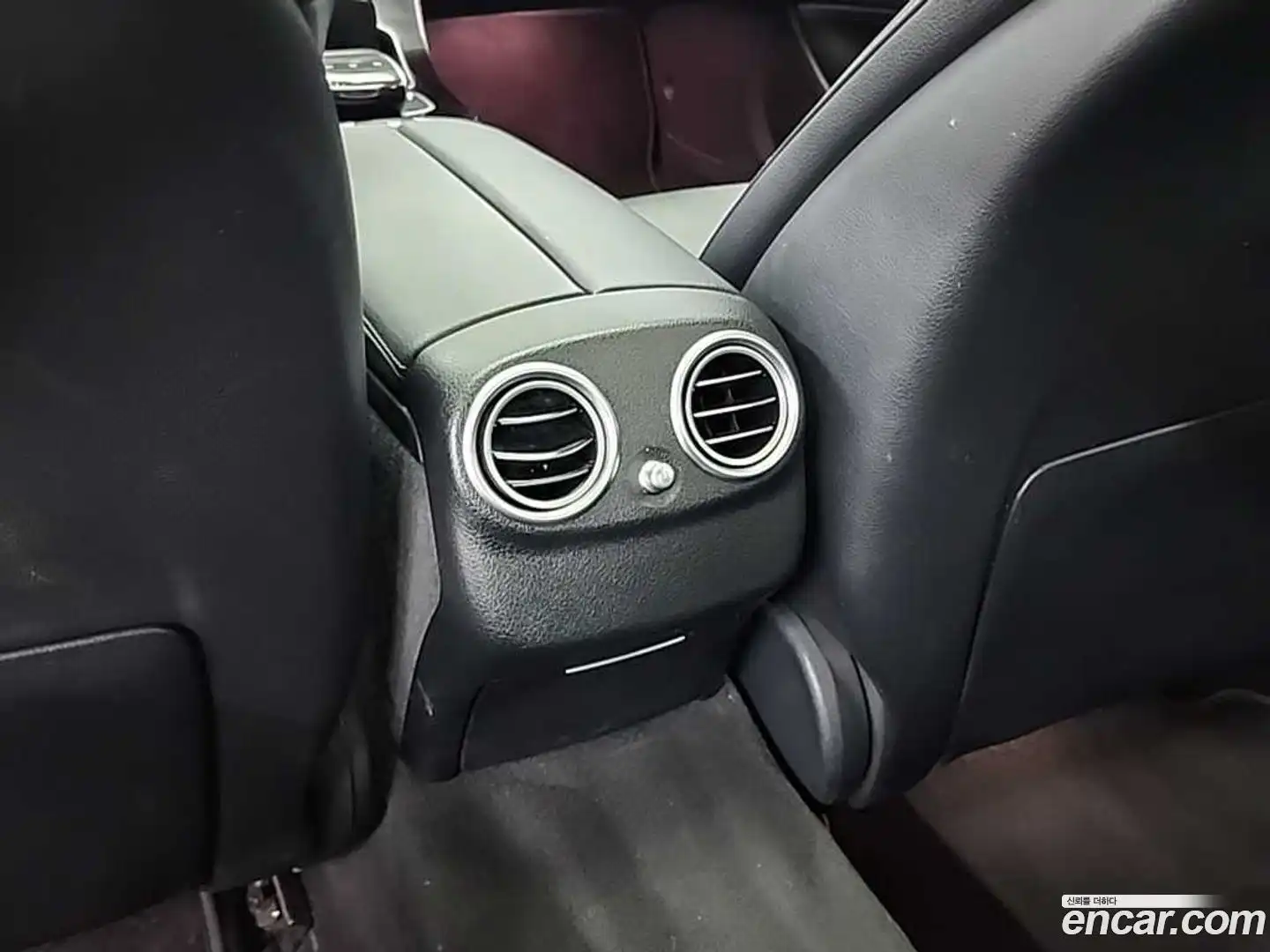 E-Class Mercedes-Benz 2017.3-INNER-008