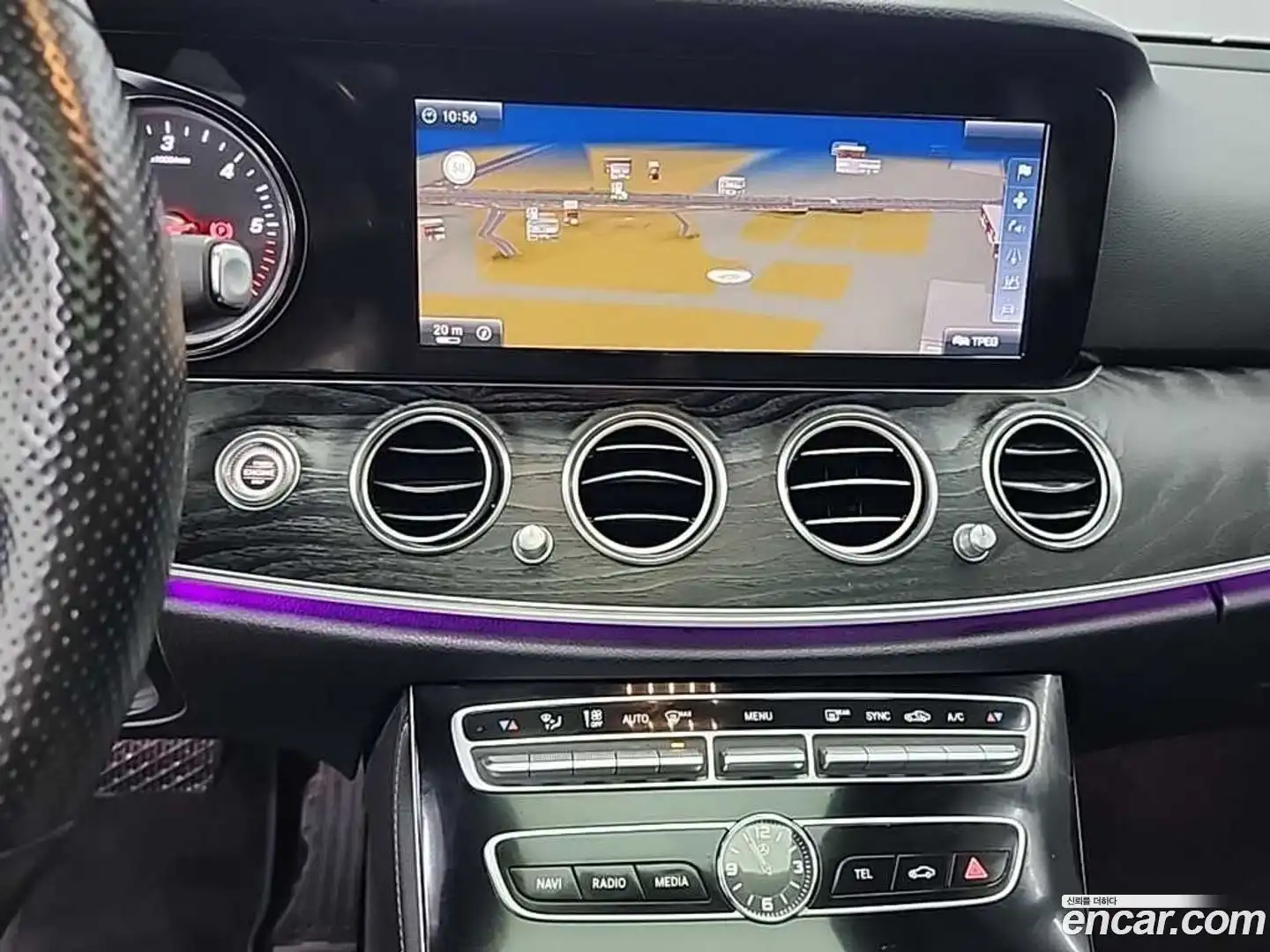 E-Class Mercedes-Benz 2017.3-INNER-010