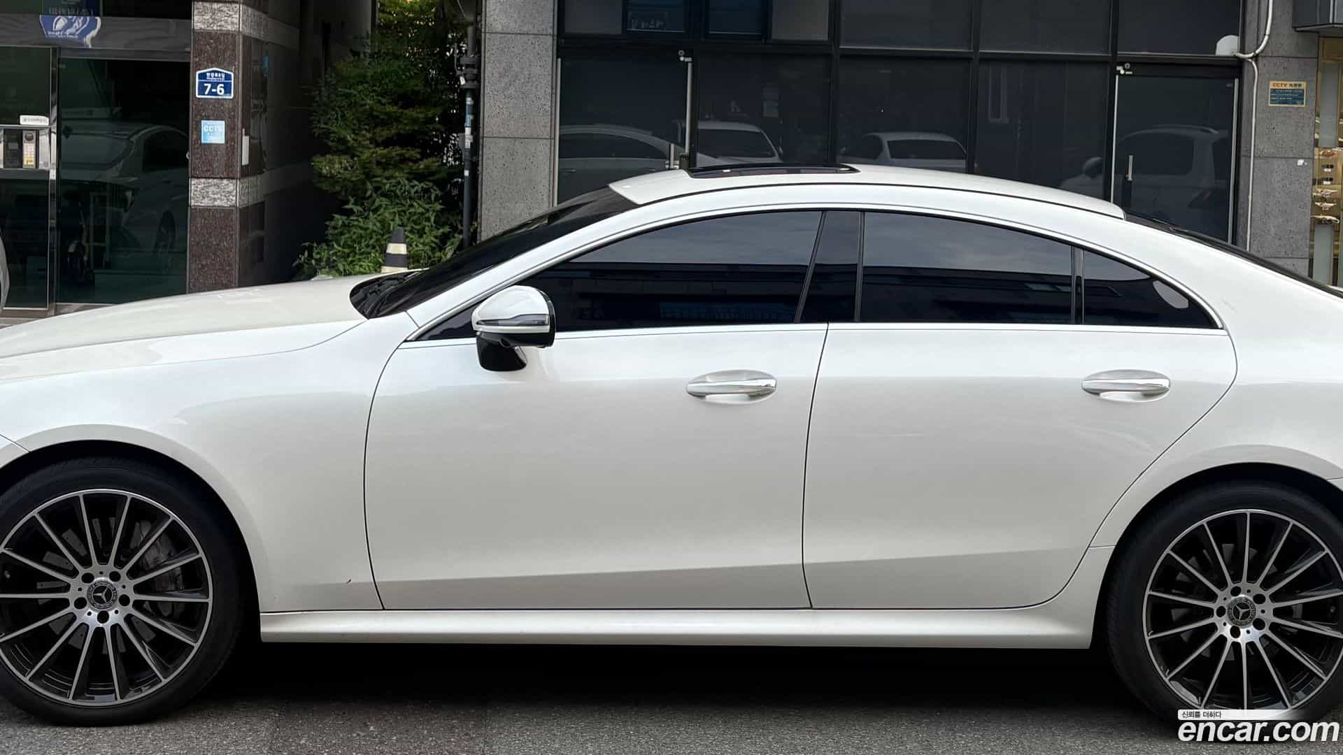 CLS-Class Mercedes-Benz 2018.10-OUTER-002