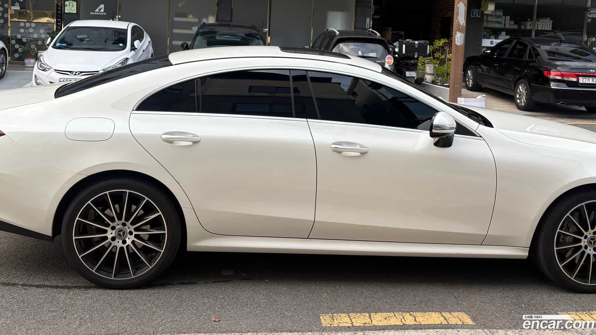 CLS-Class Mercedes-Benz 2018.10-OUTER-005