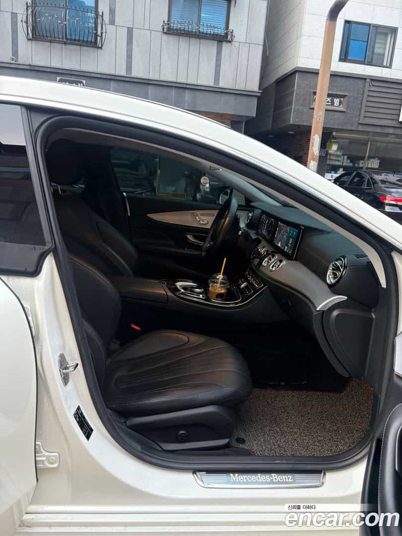 CLS-Class Mercedes-Benz 2018.10-OUTER-006
