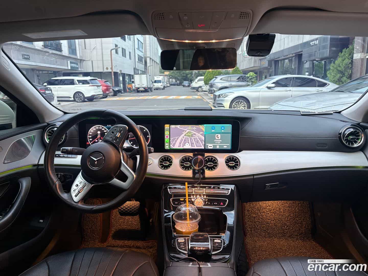 CLS-Class Mercedes-Benz 2018.10-INNER-008