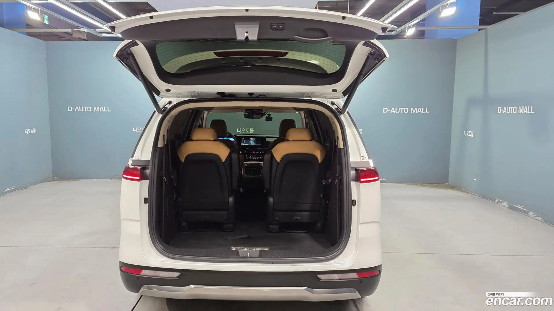 Canival Kia 2022.7-OPTION-024