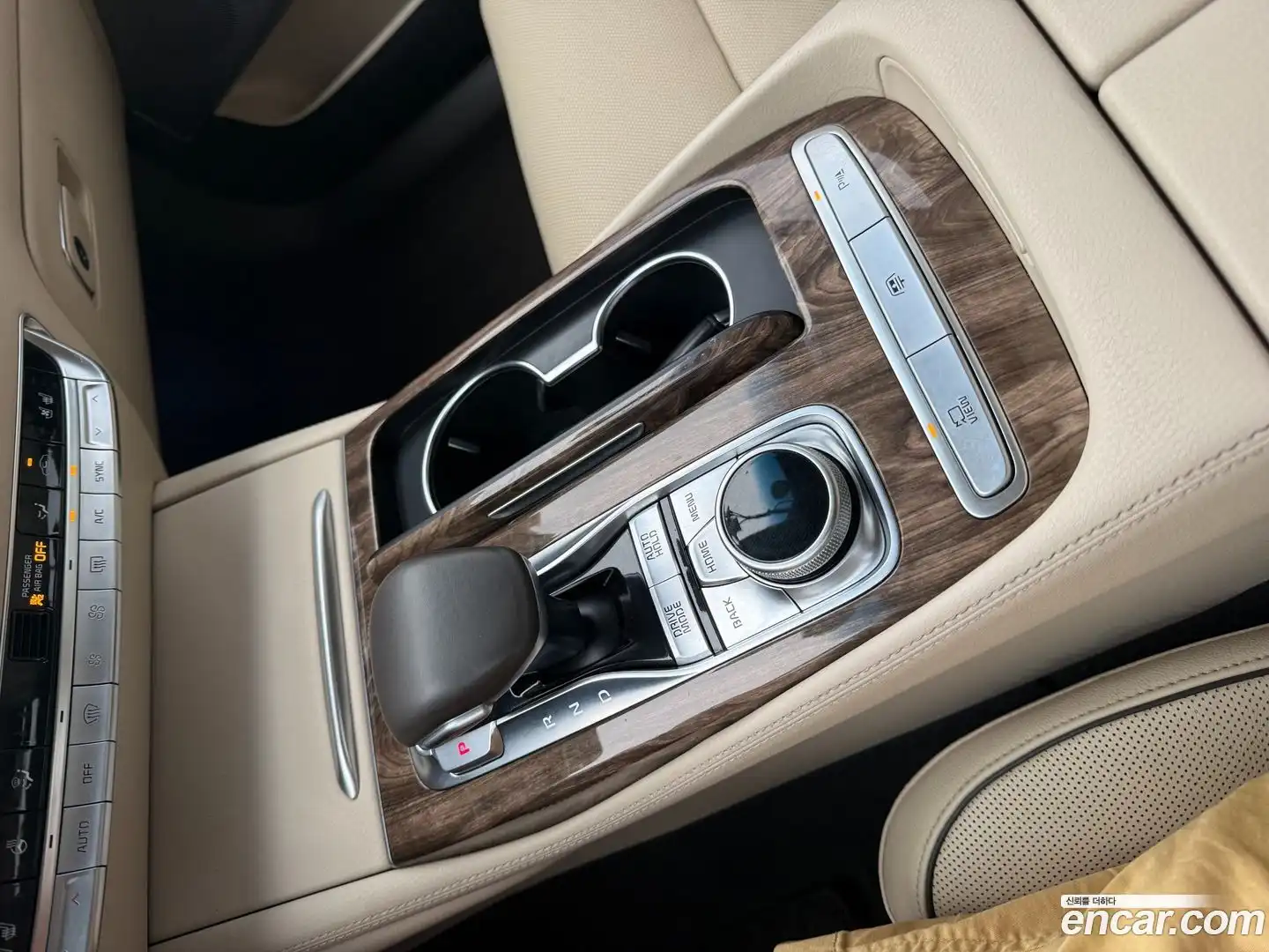 K9 Kia 2018.10-OPTION-016