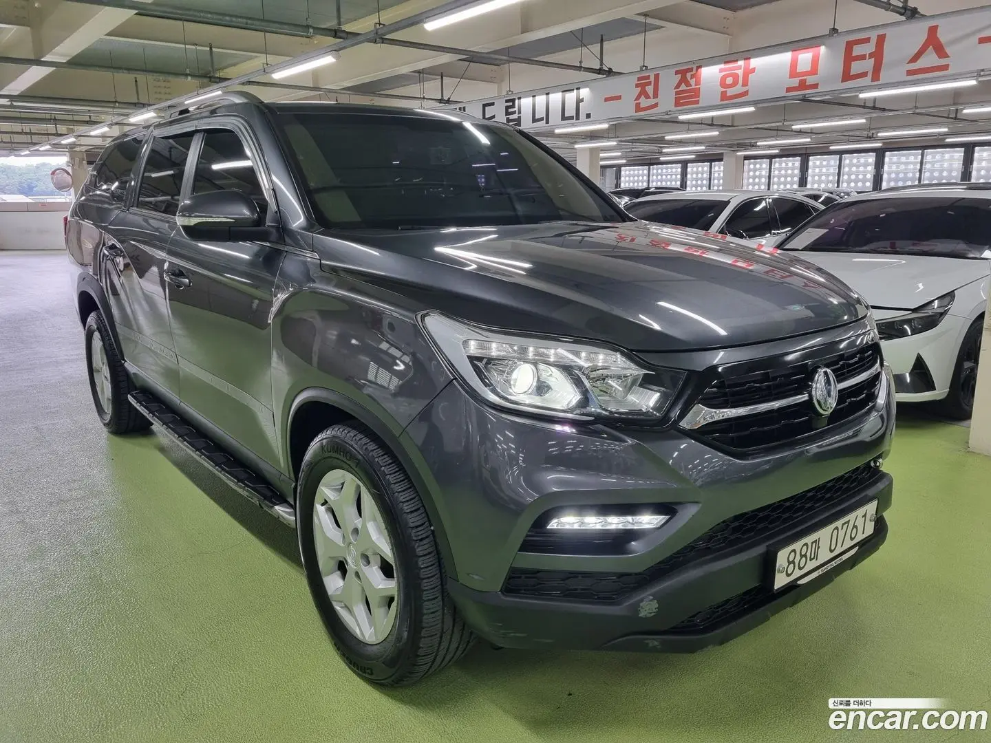 Main__Slider__Photo:Rexton KG Mobility 2018.4-0