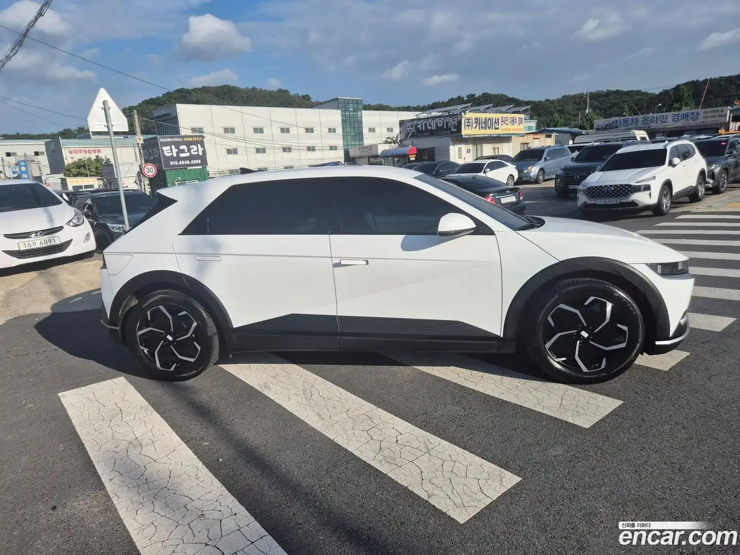 Ioniq5 Hyundai 2023.11-OUTER-005