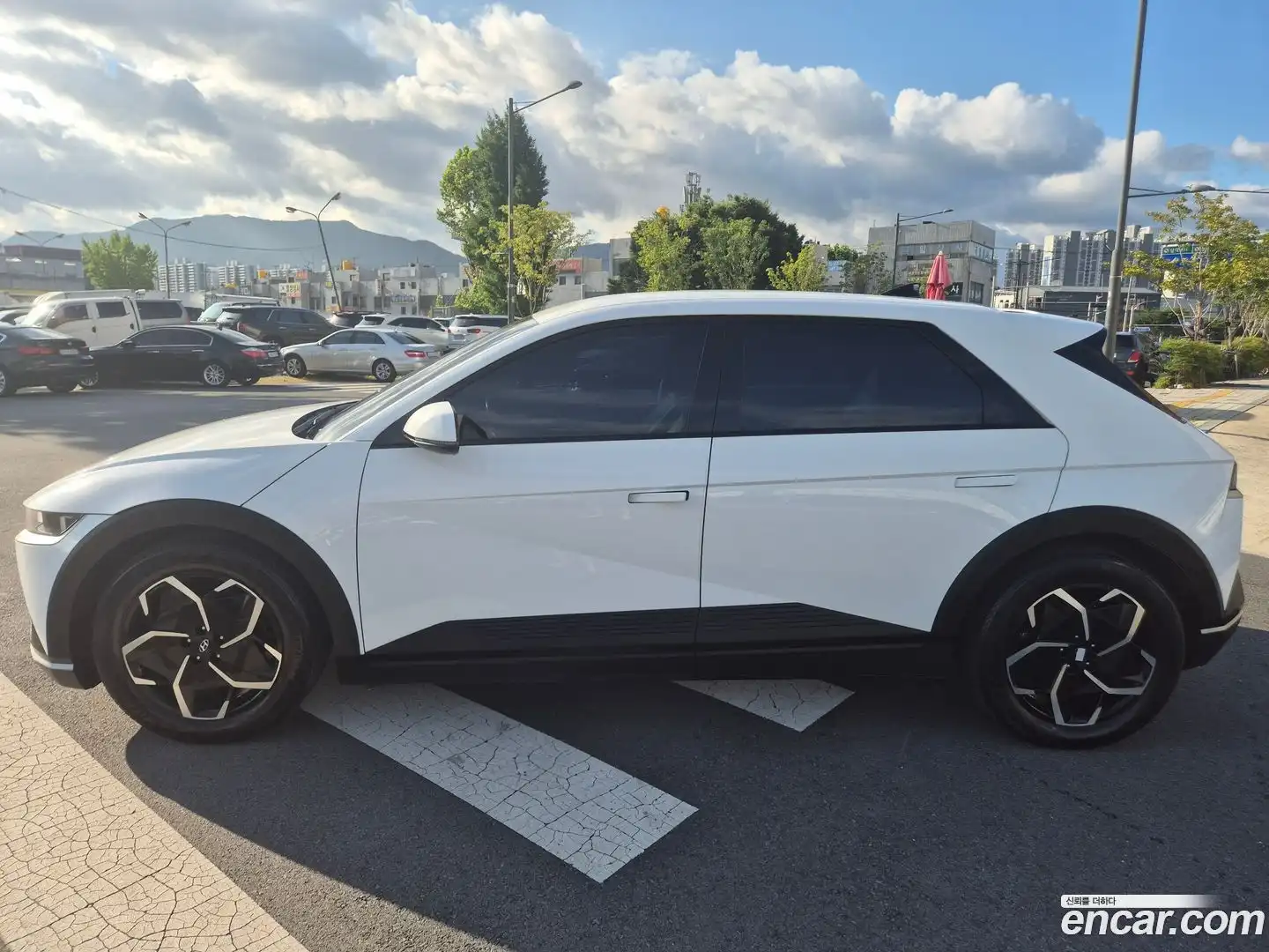 Ioniq5 Hyundai 2023.11-INNER-008