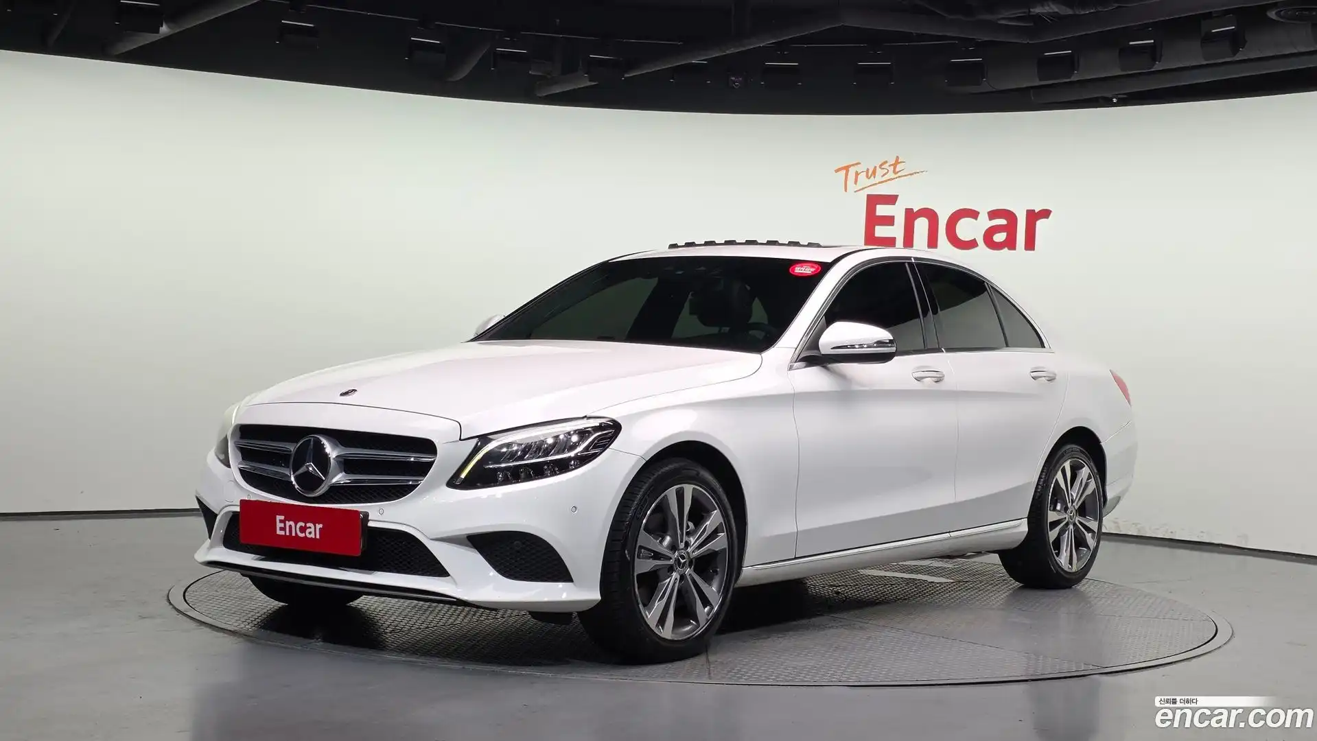 C-Class Mercedes-Benz 2020.2-OUTER-001