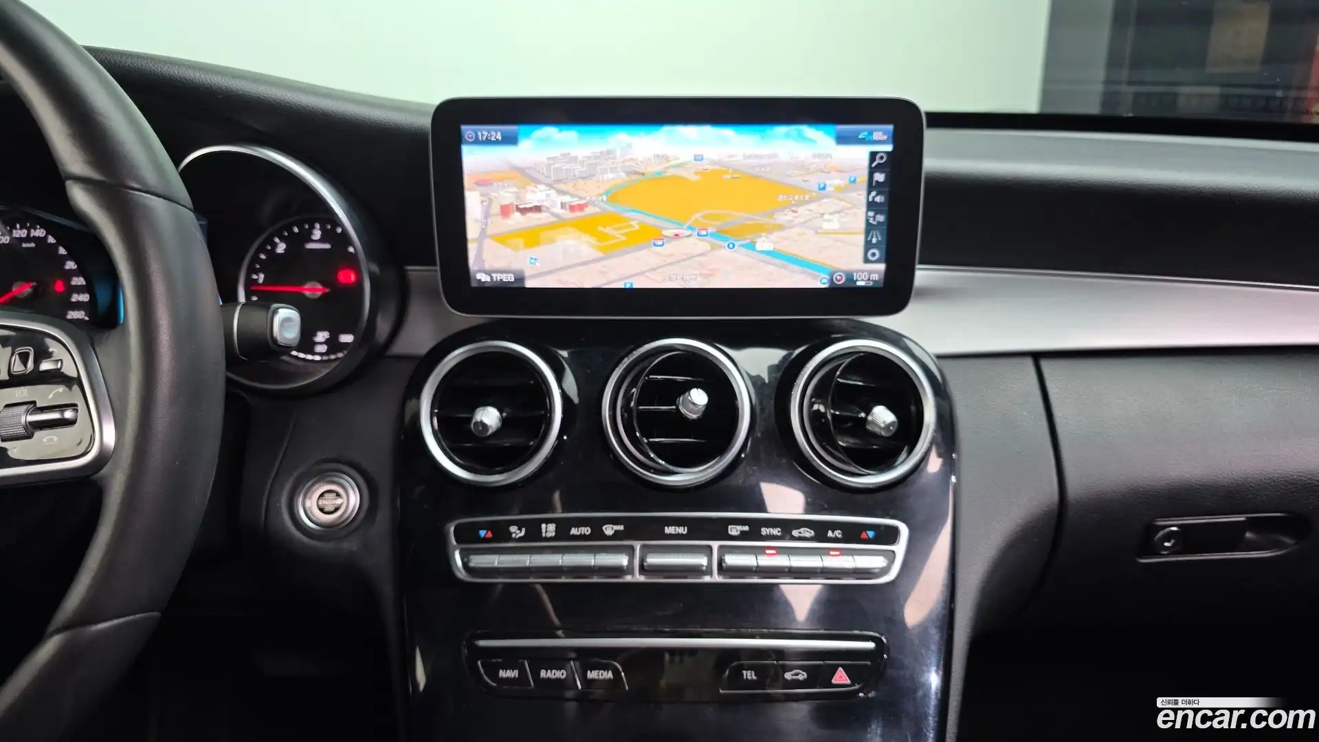 C-Class Mercedes-Benz 2020.2-OPTION-018