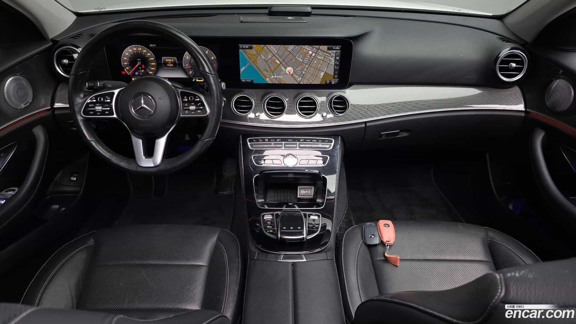 E-Class Mercedes-Benz 2020.3-INNER-007