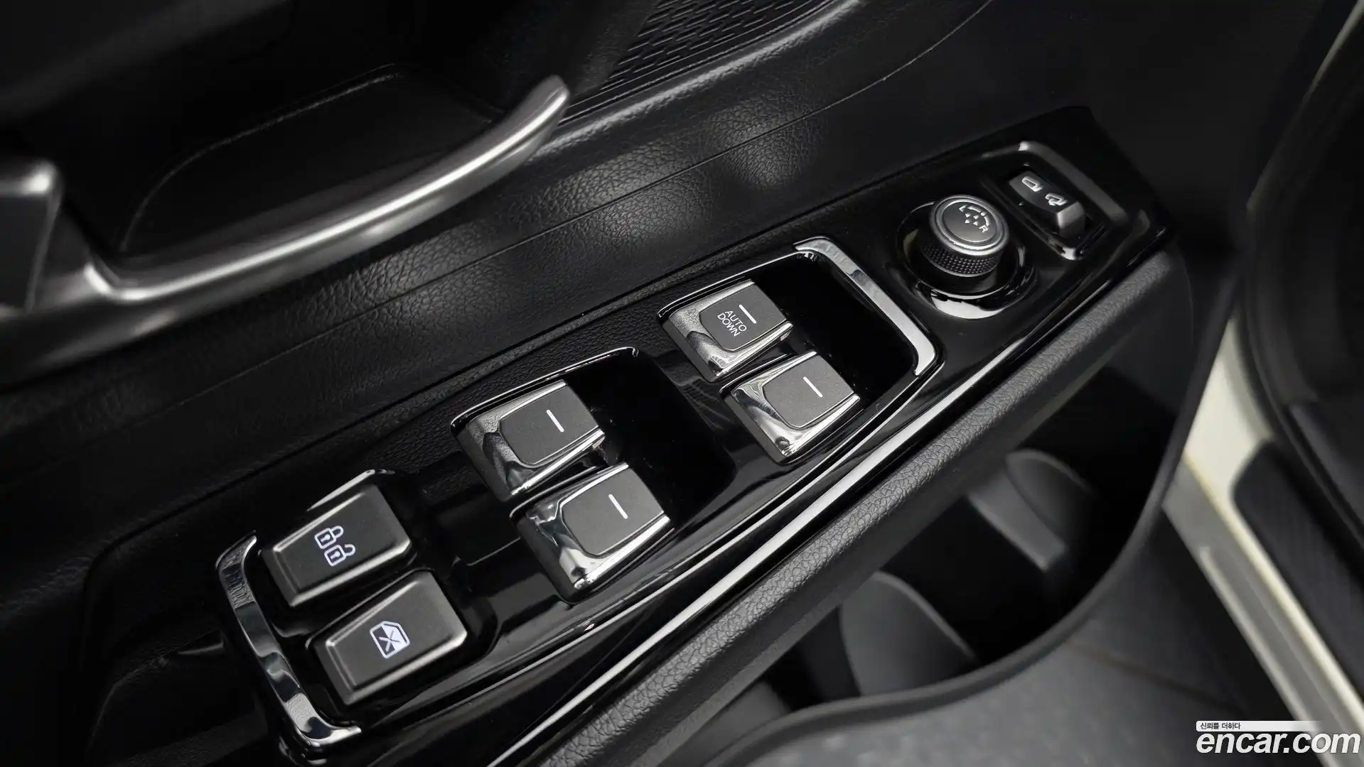 KORANDO KG Mobility 2020.4-OPTION-022