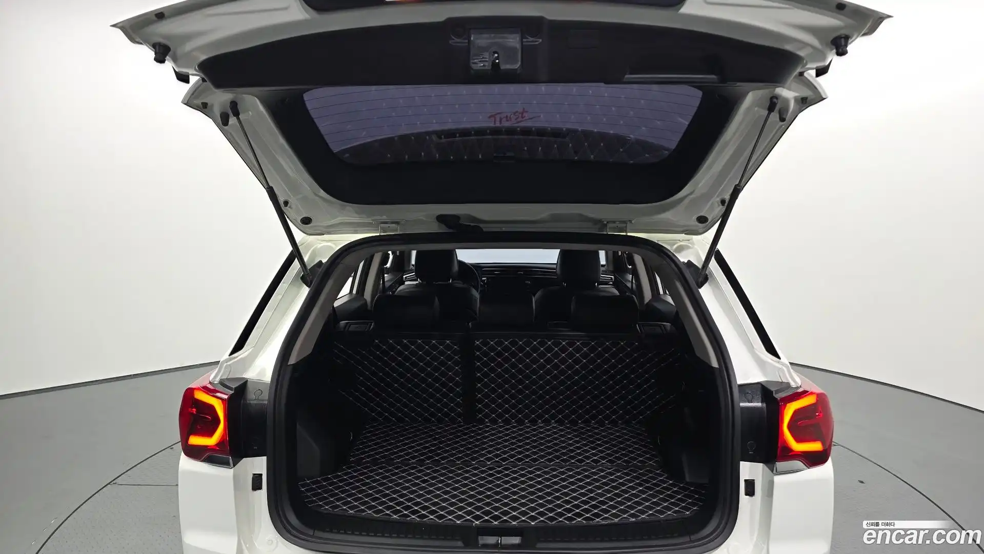 KORANDO KG Mobility 2020.4-OPTION-024