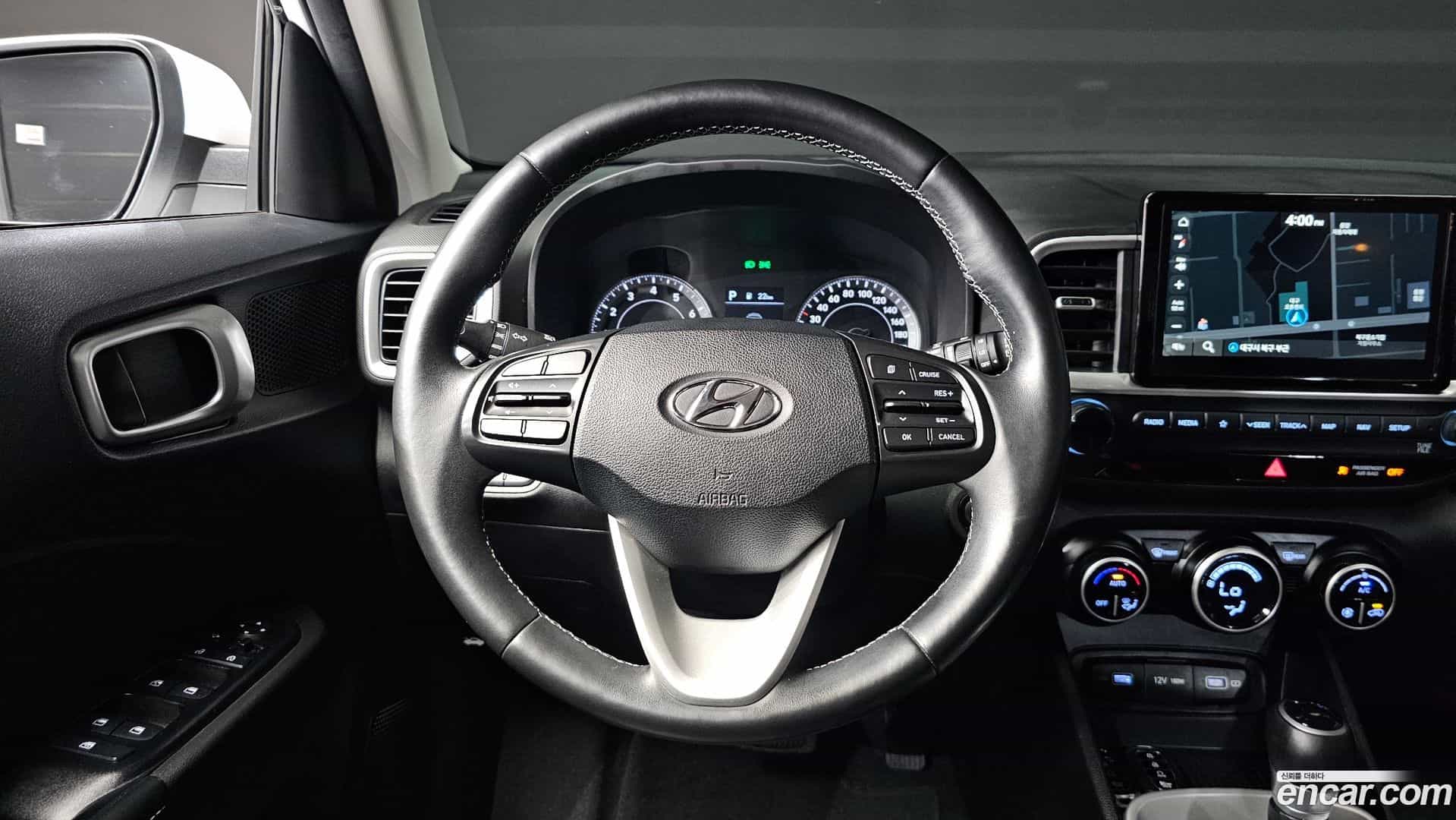 Venue Hyundai 2021.10-OPTION-016