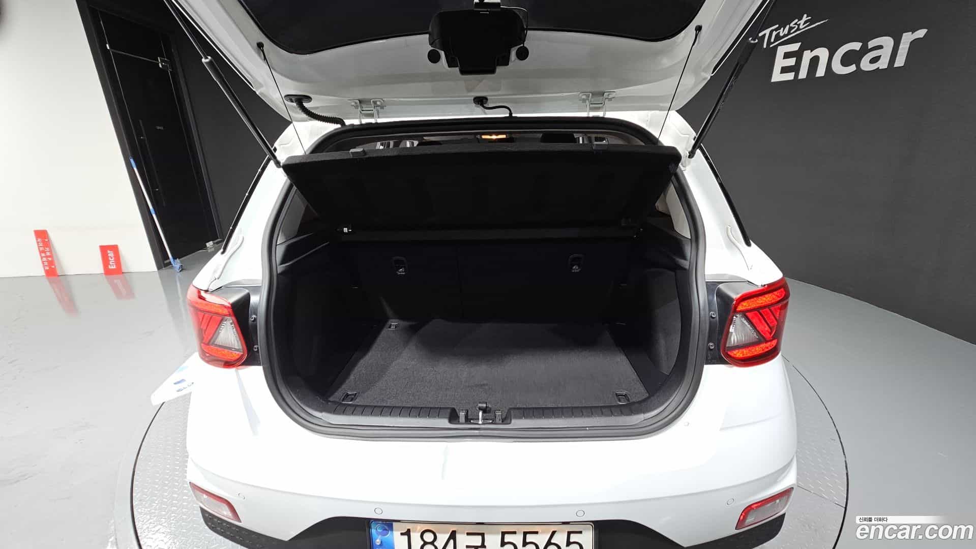 Venue Hyundai 2021.10-OPTION-040