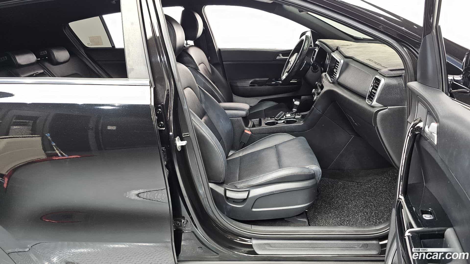Sportage Kia 2019.2-INNER-036
