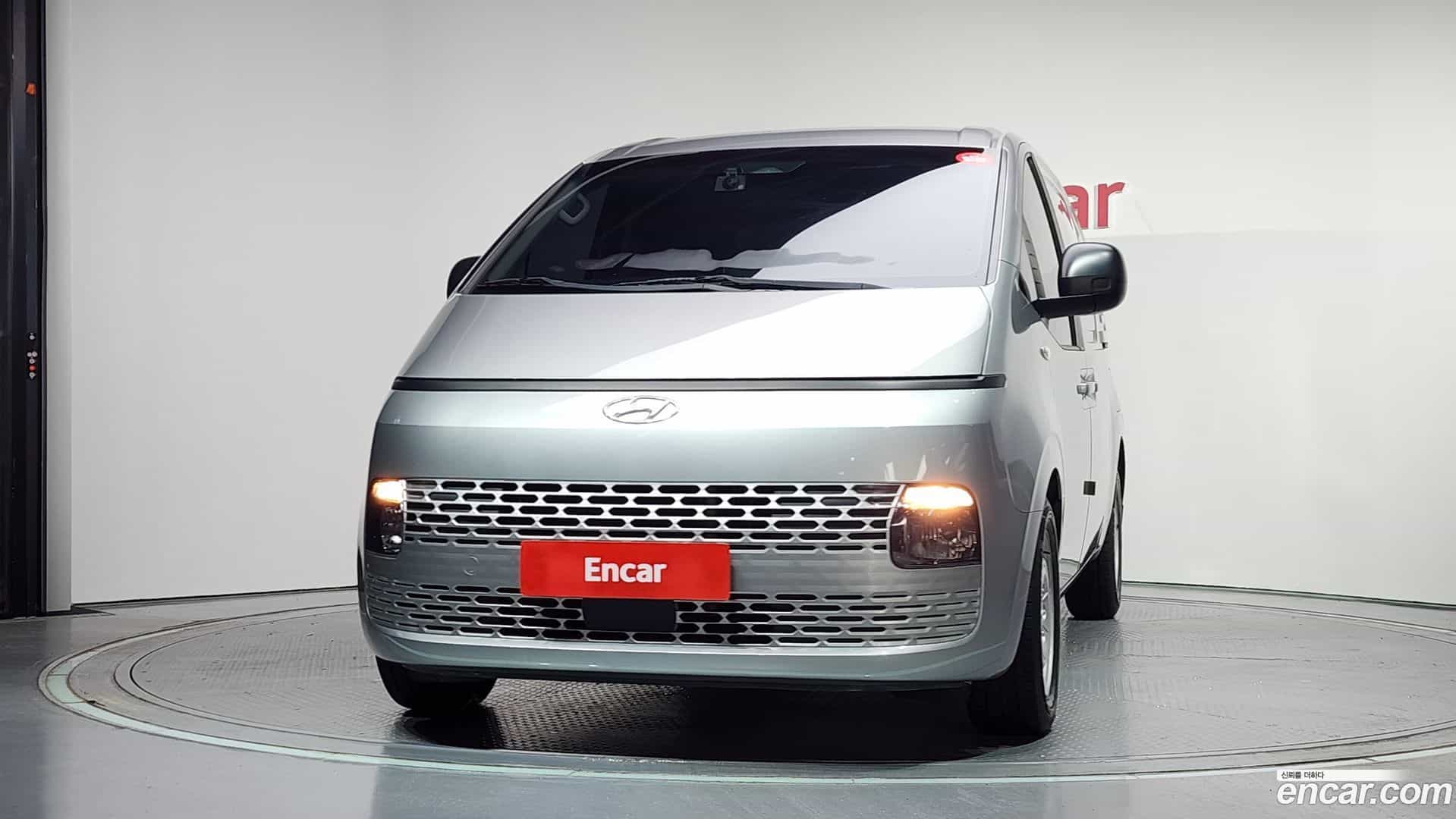 Staria Hyundai 2021.5-OUTER-003