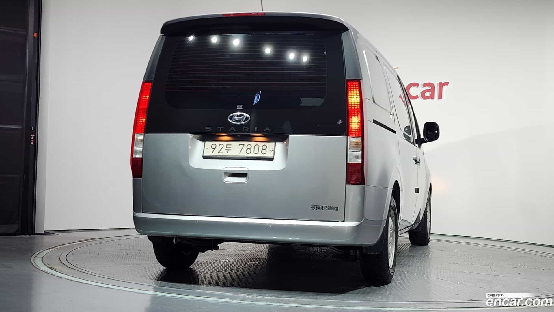 Staria Hyundai 2021.5-OUTER-004