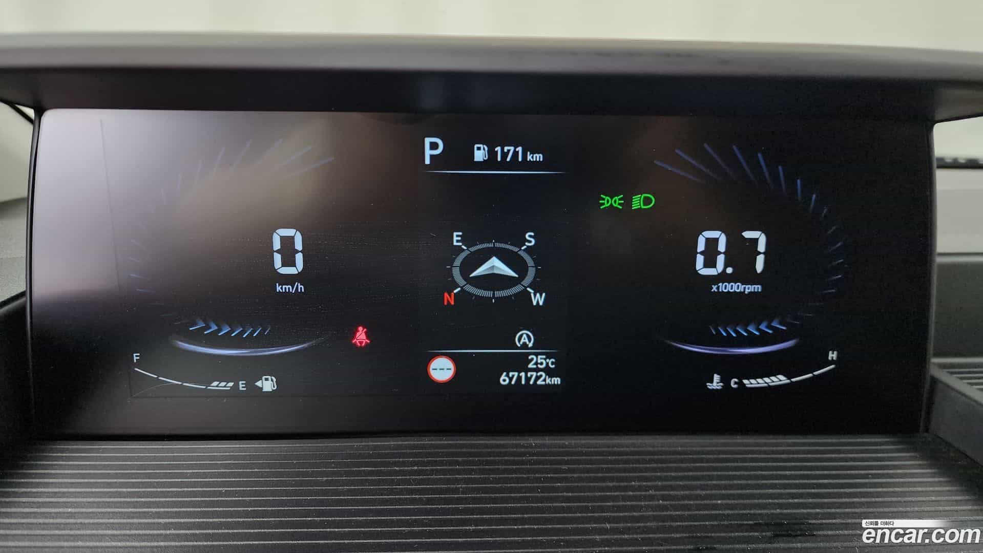 Staria Hyundai 2021.5-INNER-008