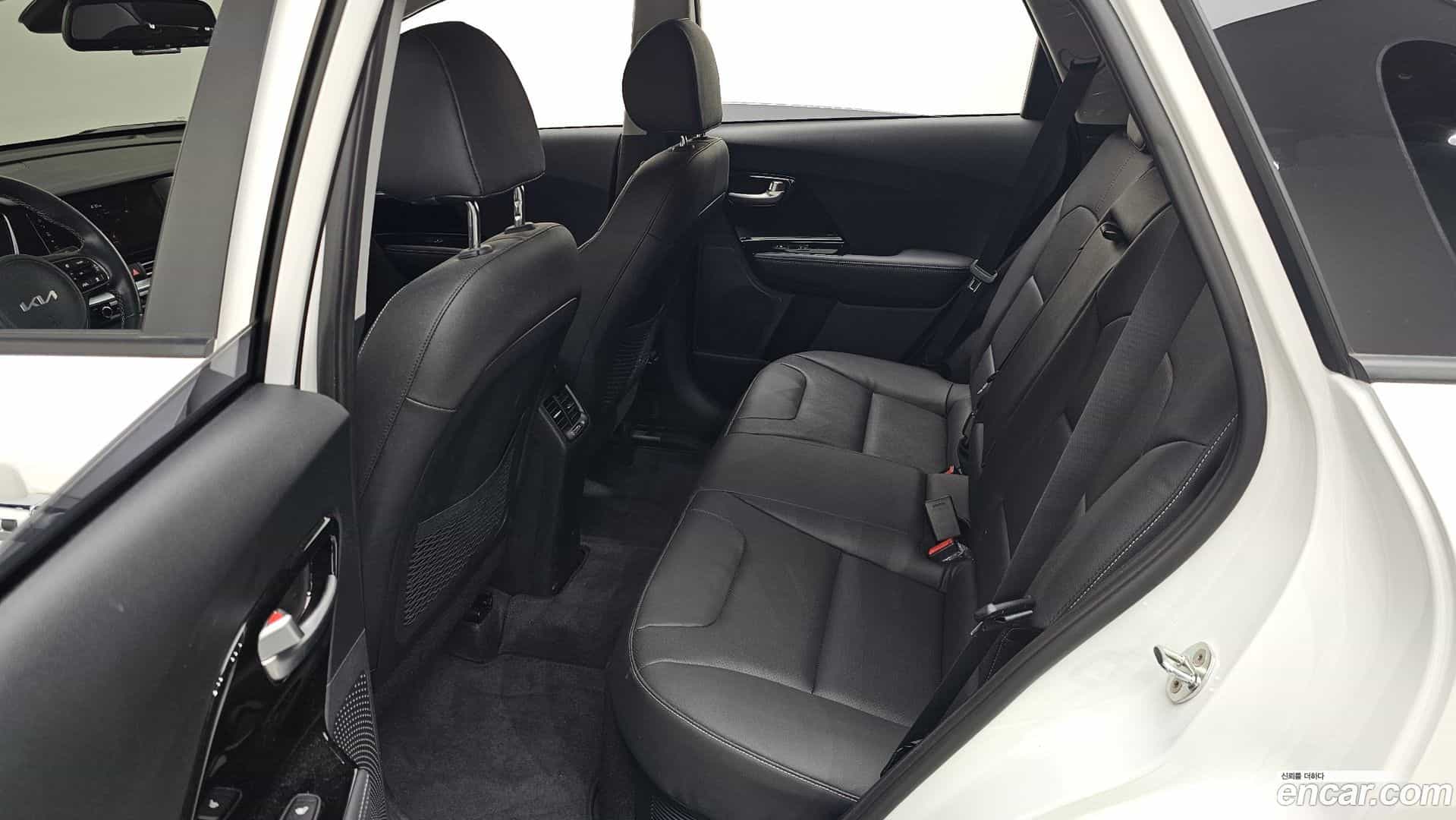 Niro Kia 2021.6-OPTION-016