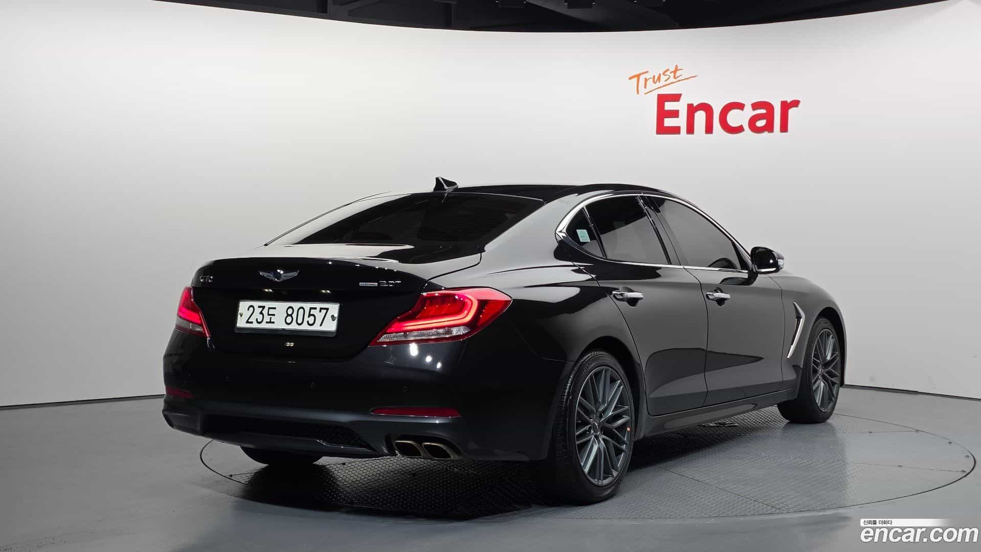G70 Genesis 2018.1-OUTER-002