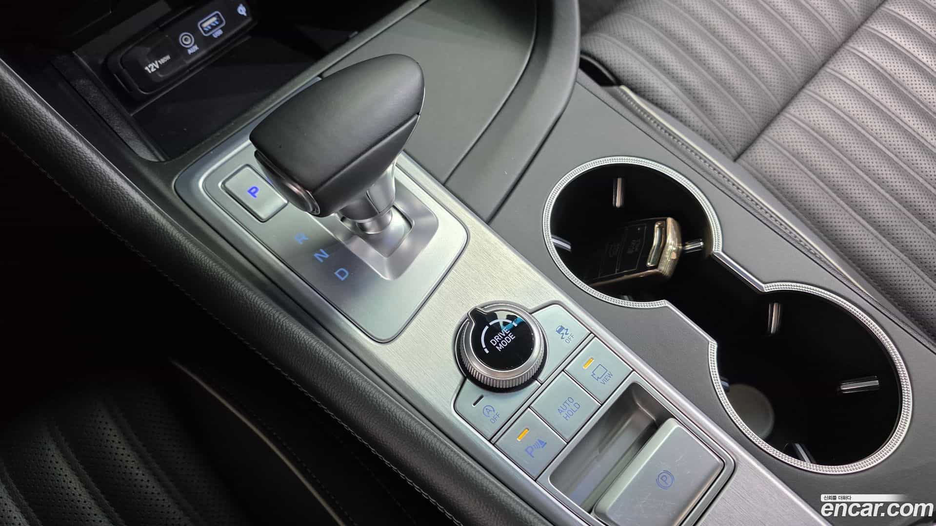 G70 Genesis 2018.1-INNER-009