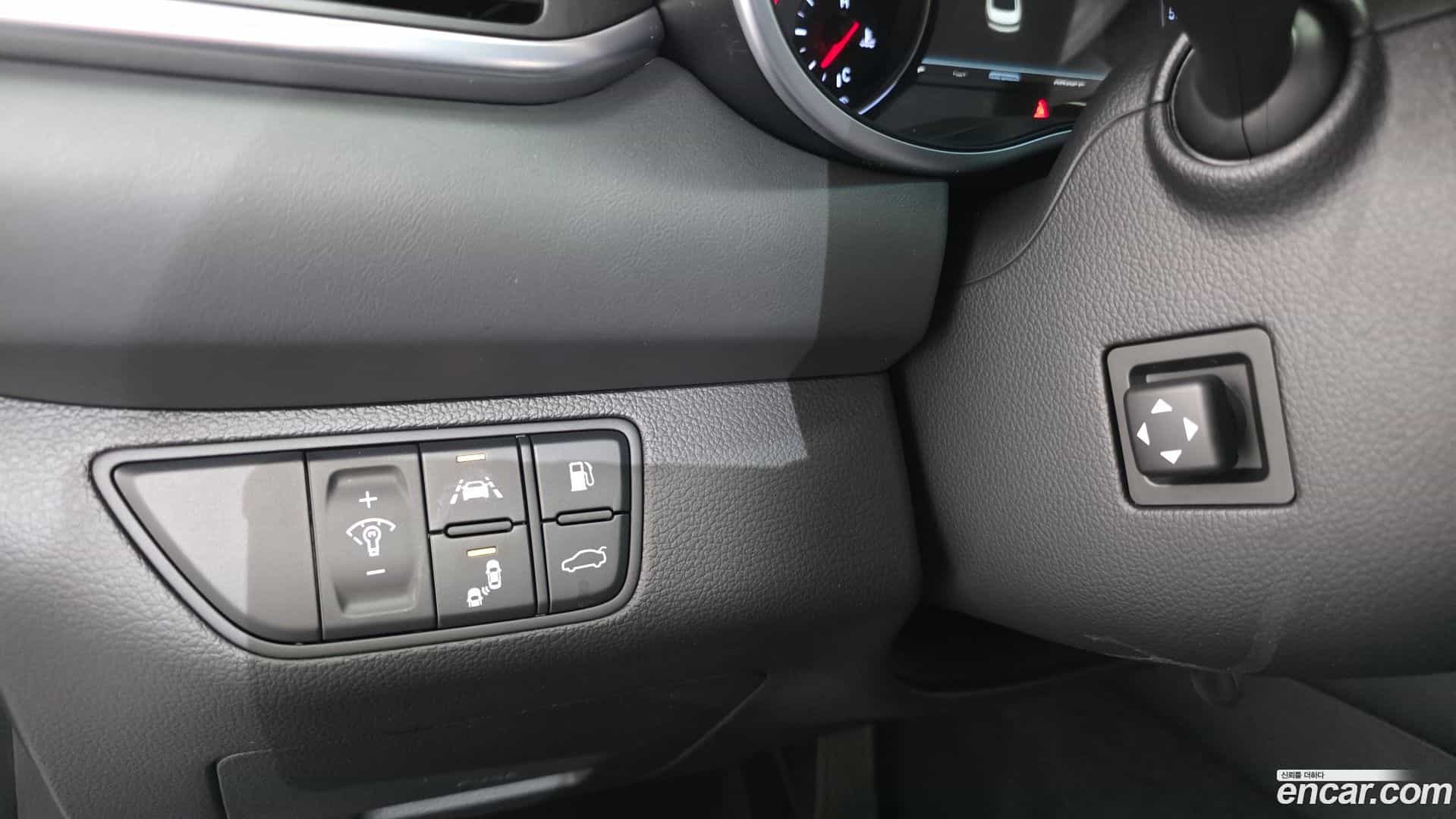 G70 Genesis 2018.1-OPTION-017