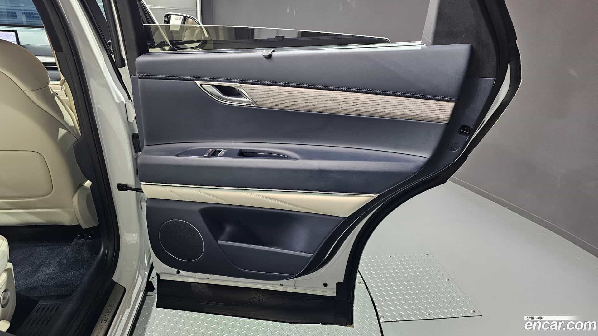 GV80 Genesis 2024.6-INNER-035