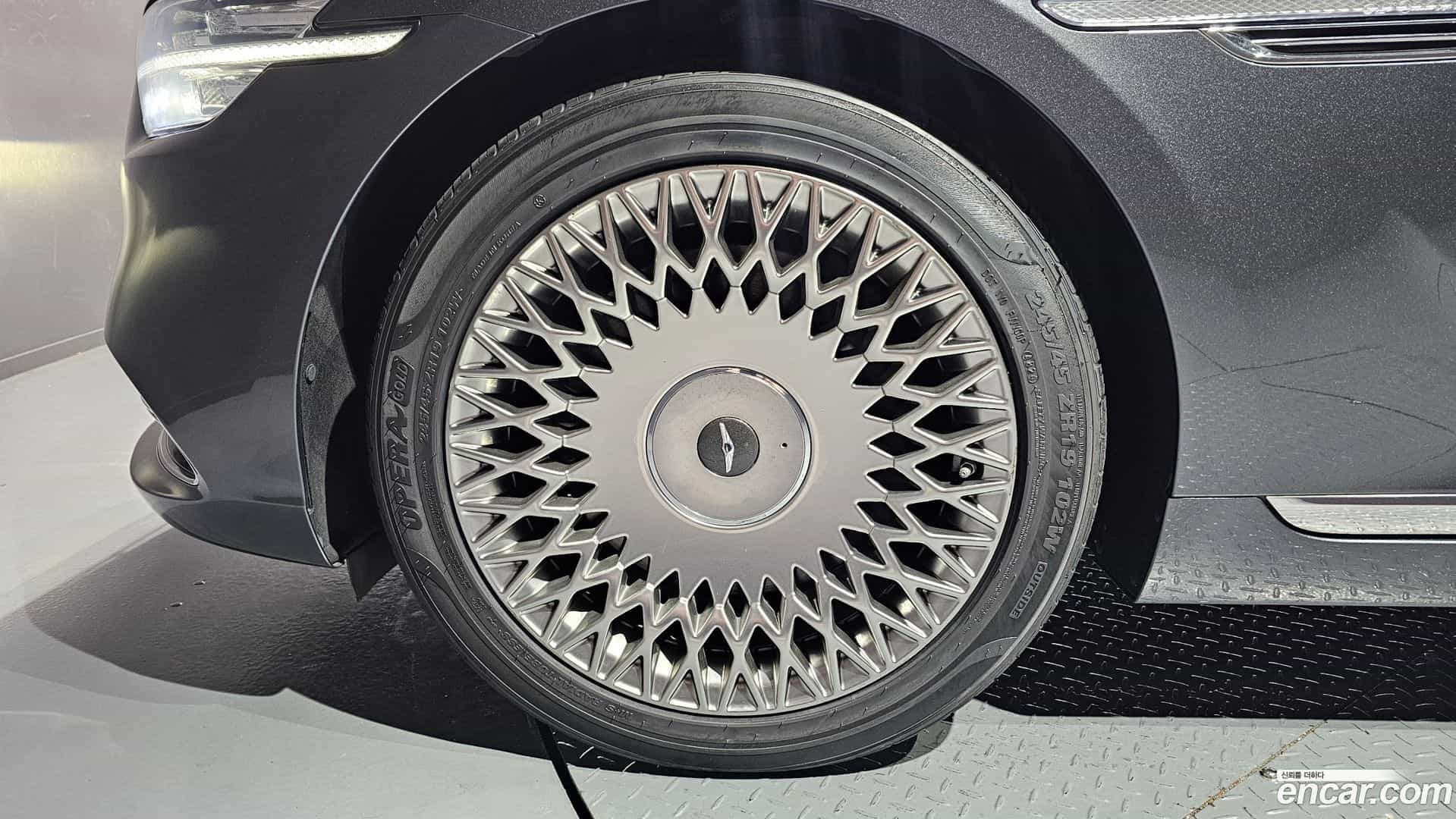G90 Genesis 2019.10-OUTER-005