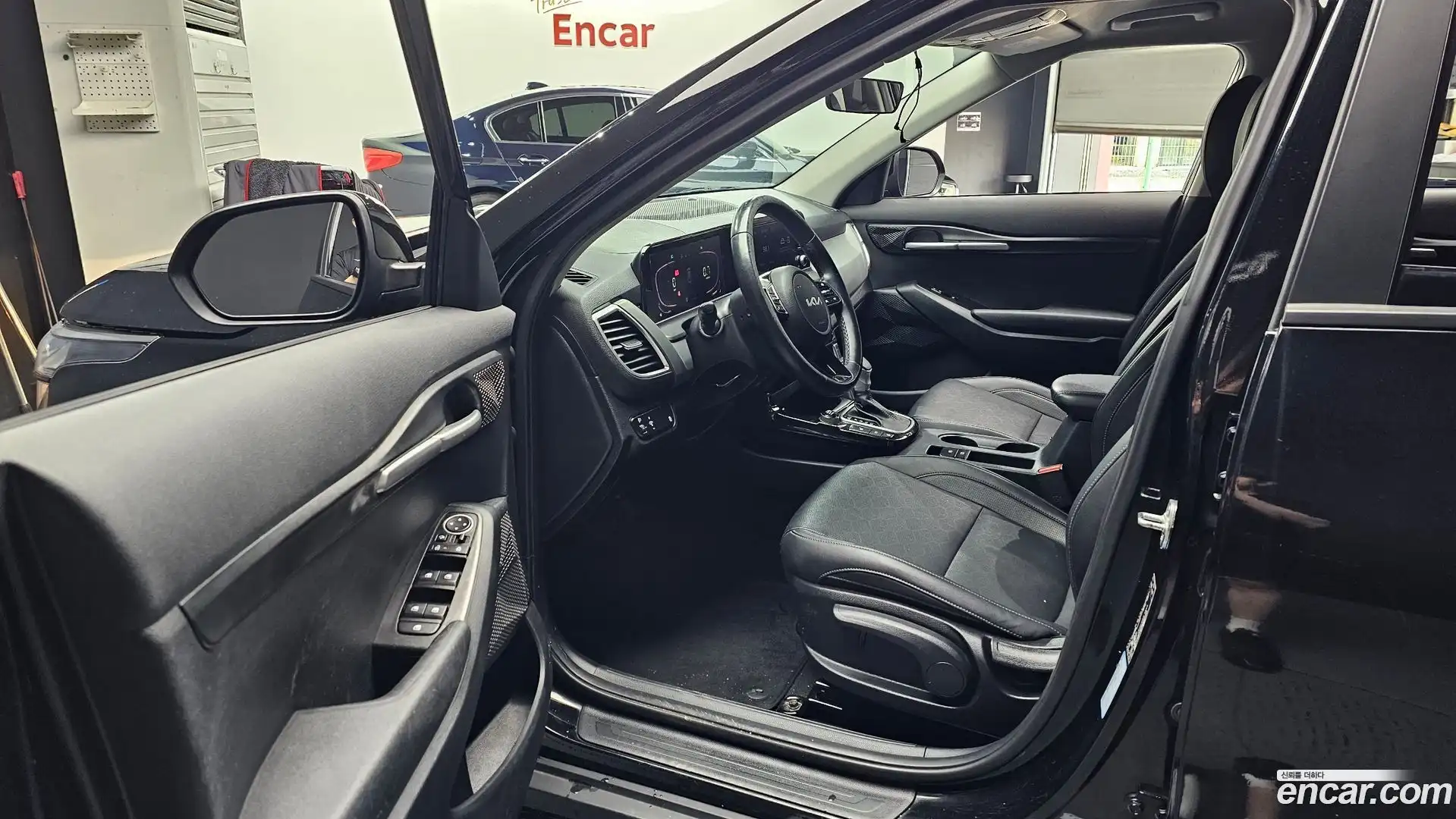 Seltos Kia 2023.7-INNER-010