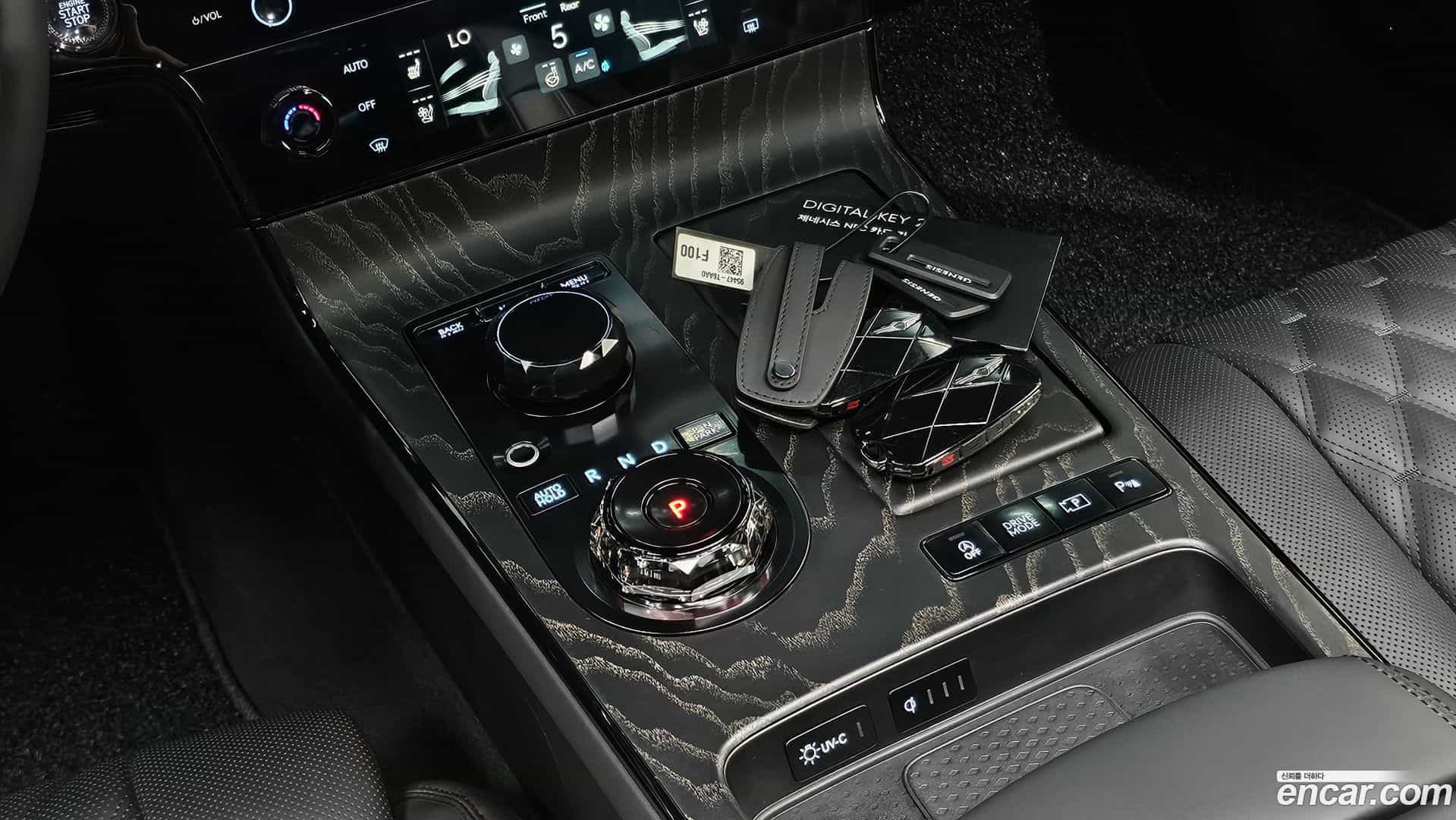 G80 Genesis 2025.10-INNER-009